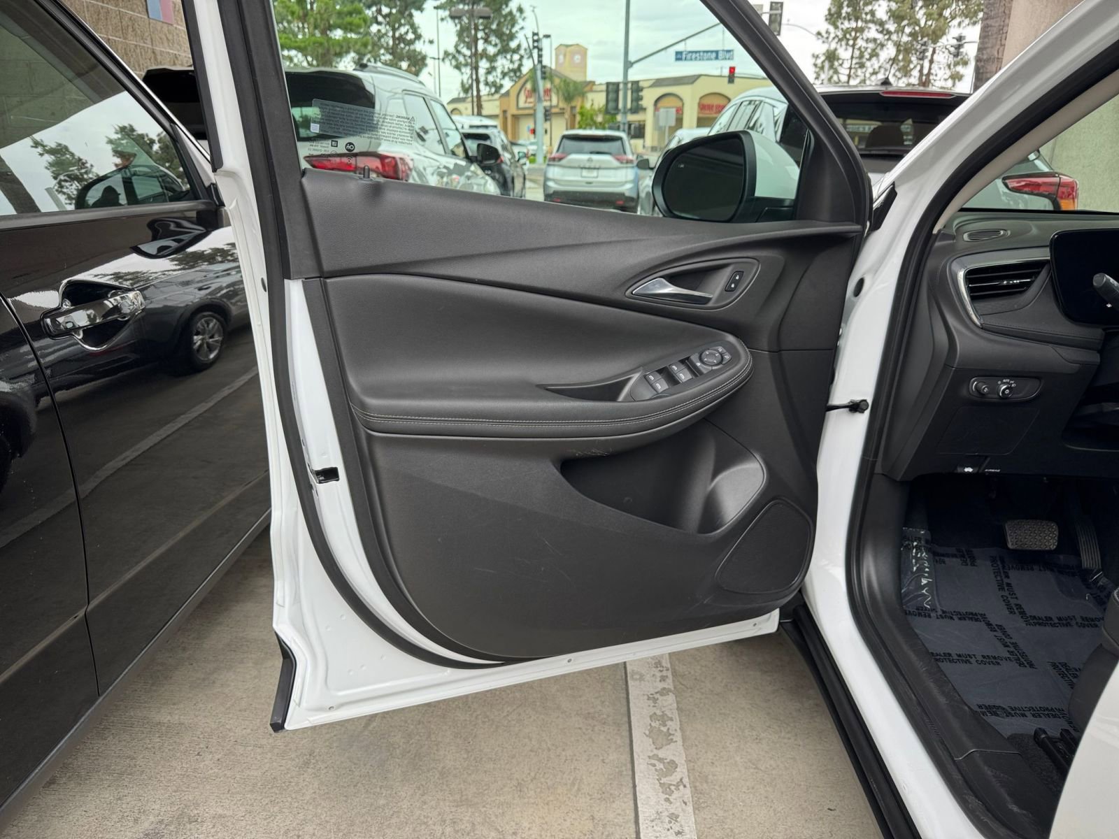Thumbnail: 2025 Buick Encore GX - 18