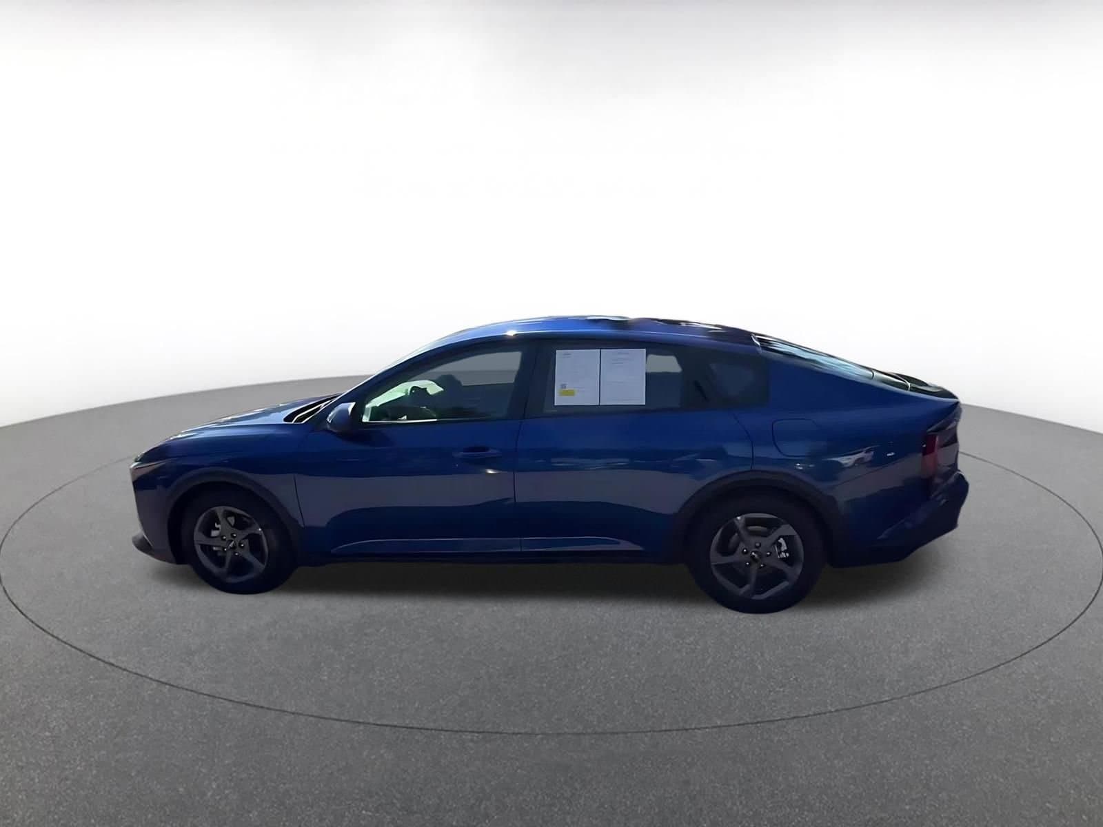 Thumbnail: 2025 Kia K4 - 9