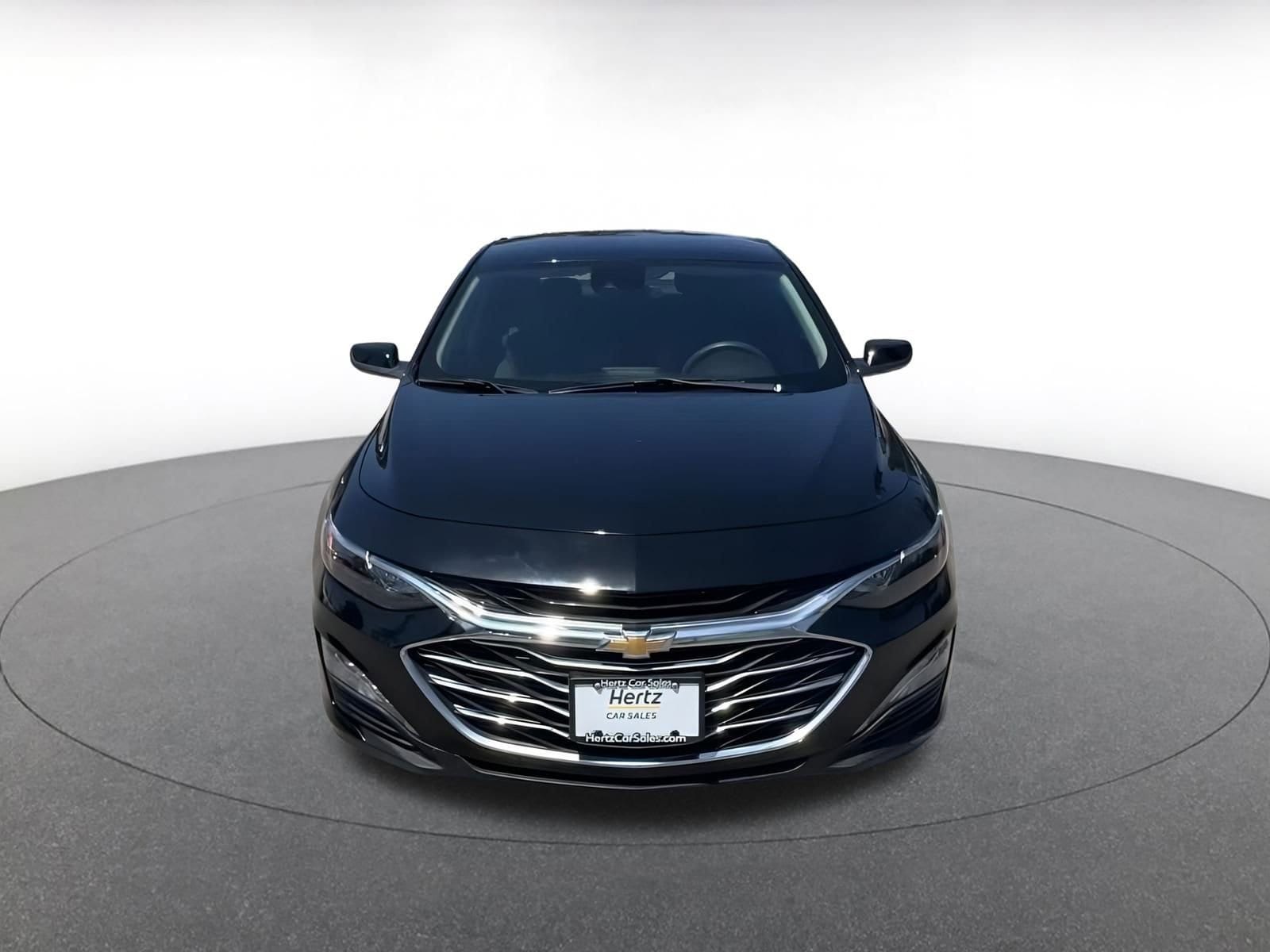 Thumbnail: 2024 Chevrolet Malibu - 4
