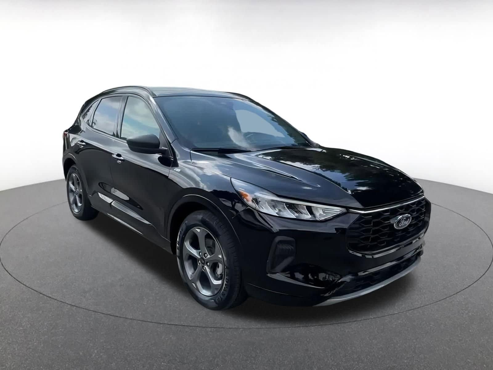 Thumbnail: 2024 Ford Escape - 3