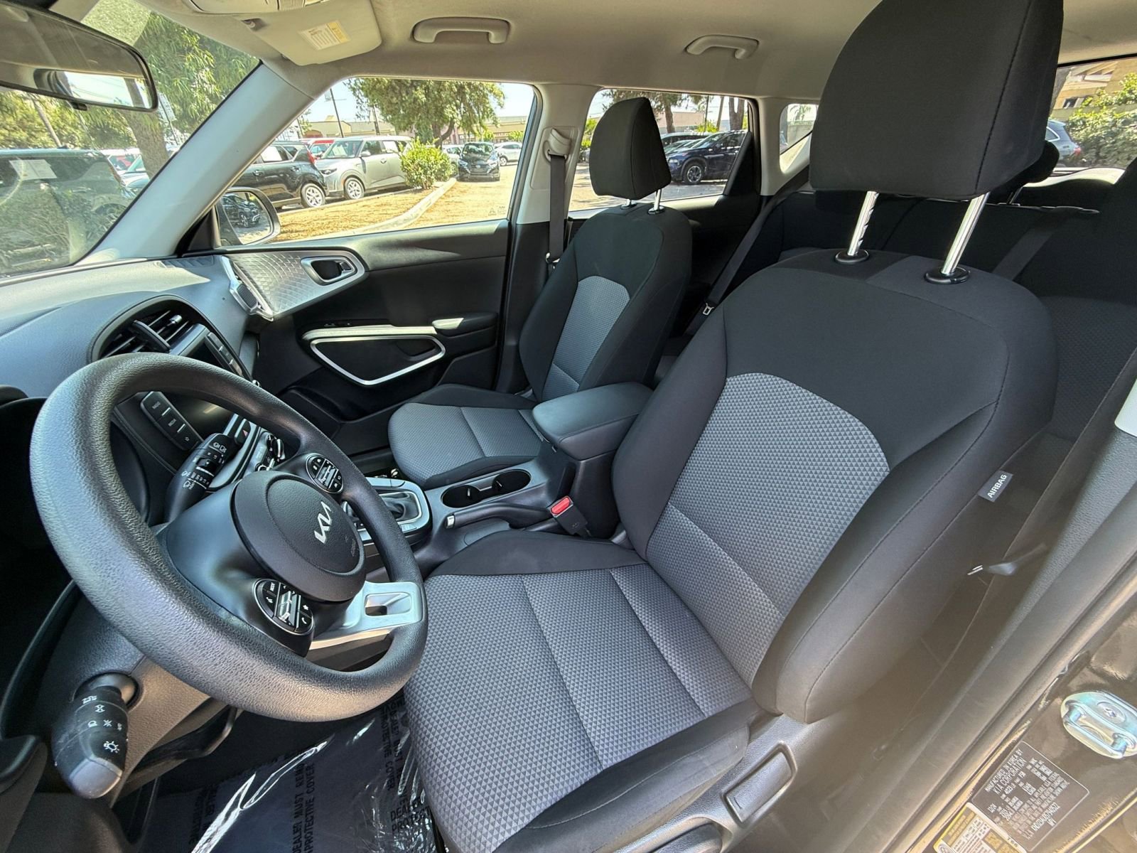 Thumbnail: 2025 Kia Soul - 32