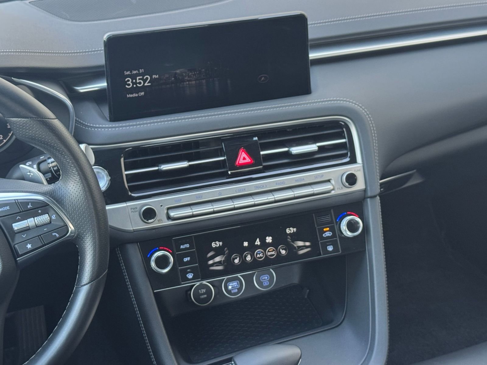 Thumbnail: 2025 Genesis G70 - 21