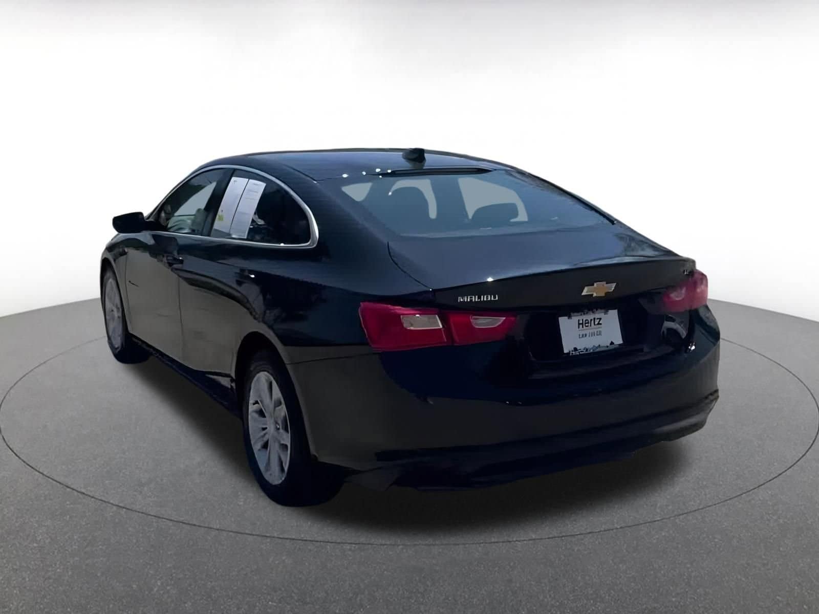 Thumbnail: 2024 Chevrolet Malibu - 11