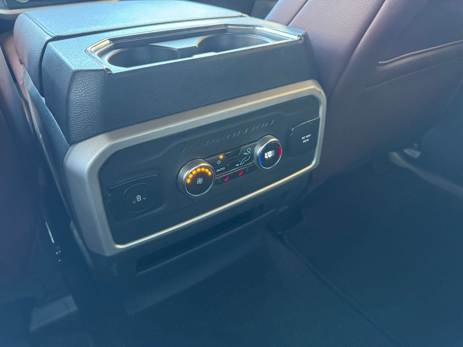 Thumbnail: 2024 Ford Expedition - 25