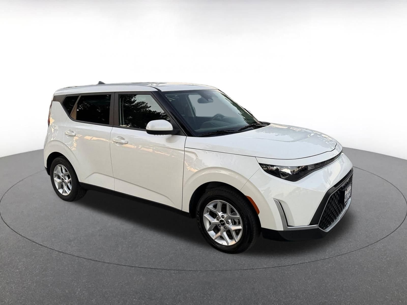 Thumbnail: 2025 Kia Soul - 1