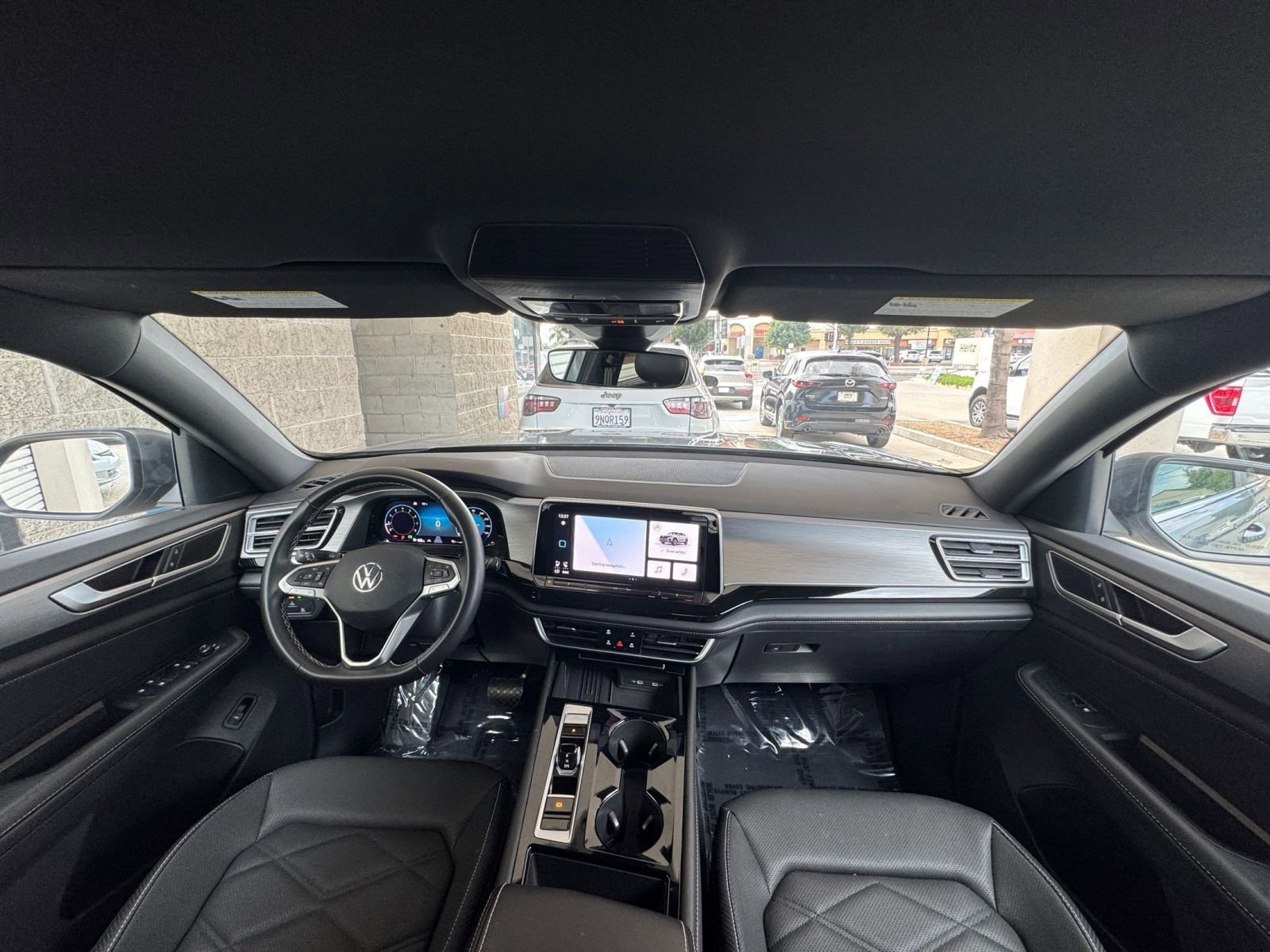 Thumbnail: 2025 Volkswagen Atlas - 33