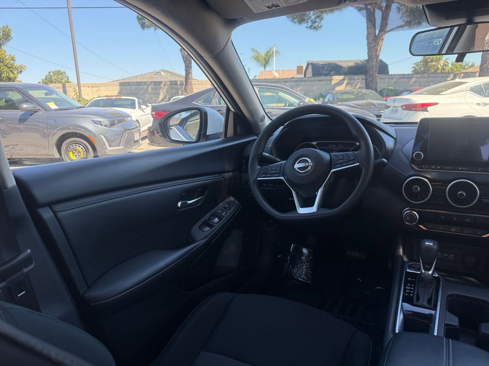 Thumbnail: 2025 Nissan Sentra - 30