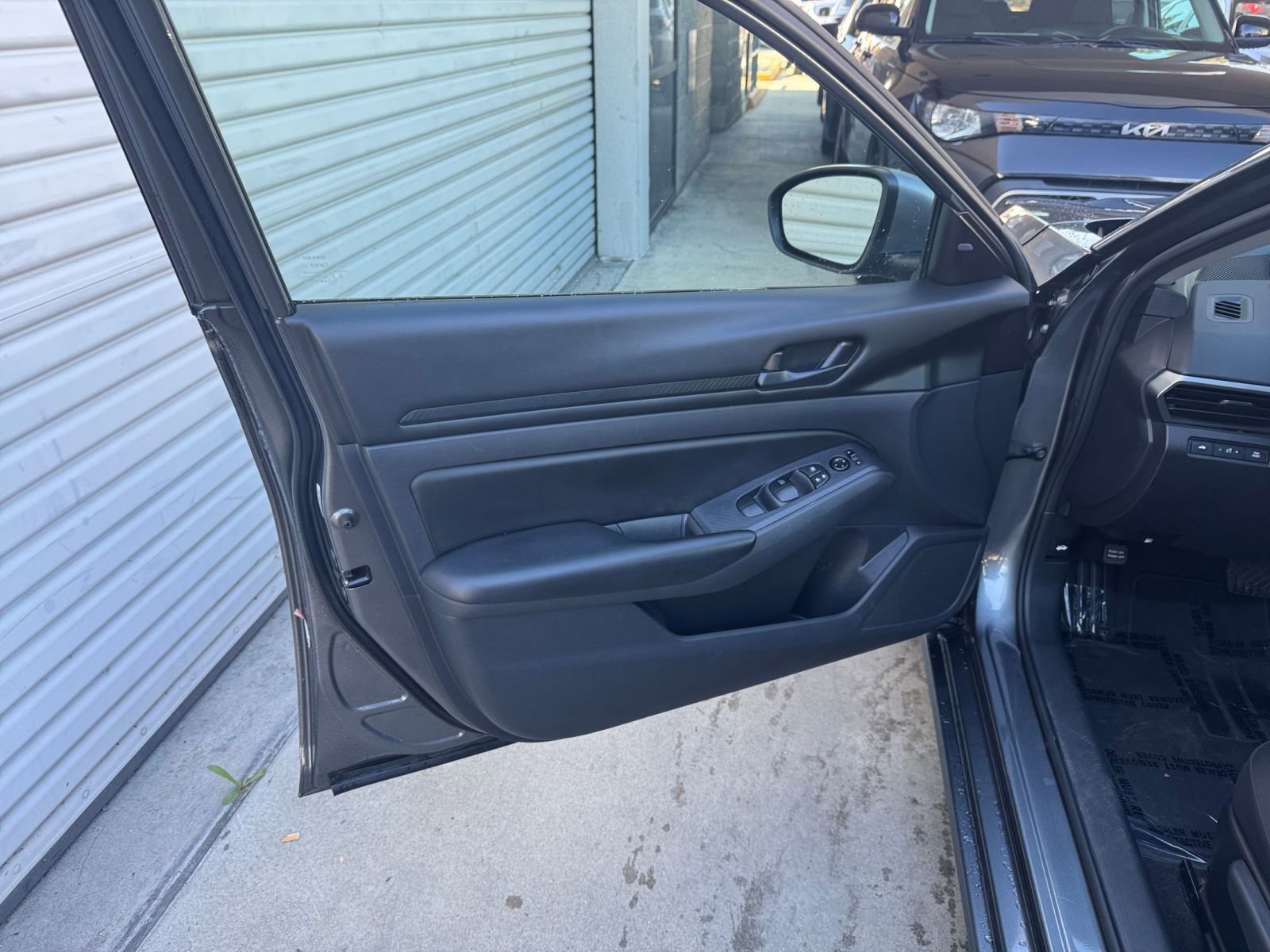 Thumbnail: 2023 Nissan Altima - 18