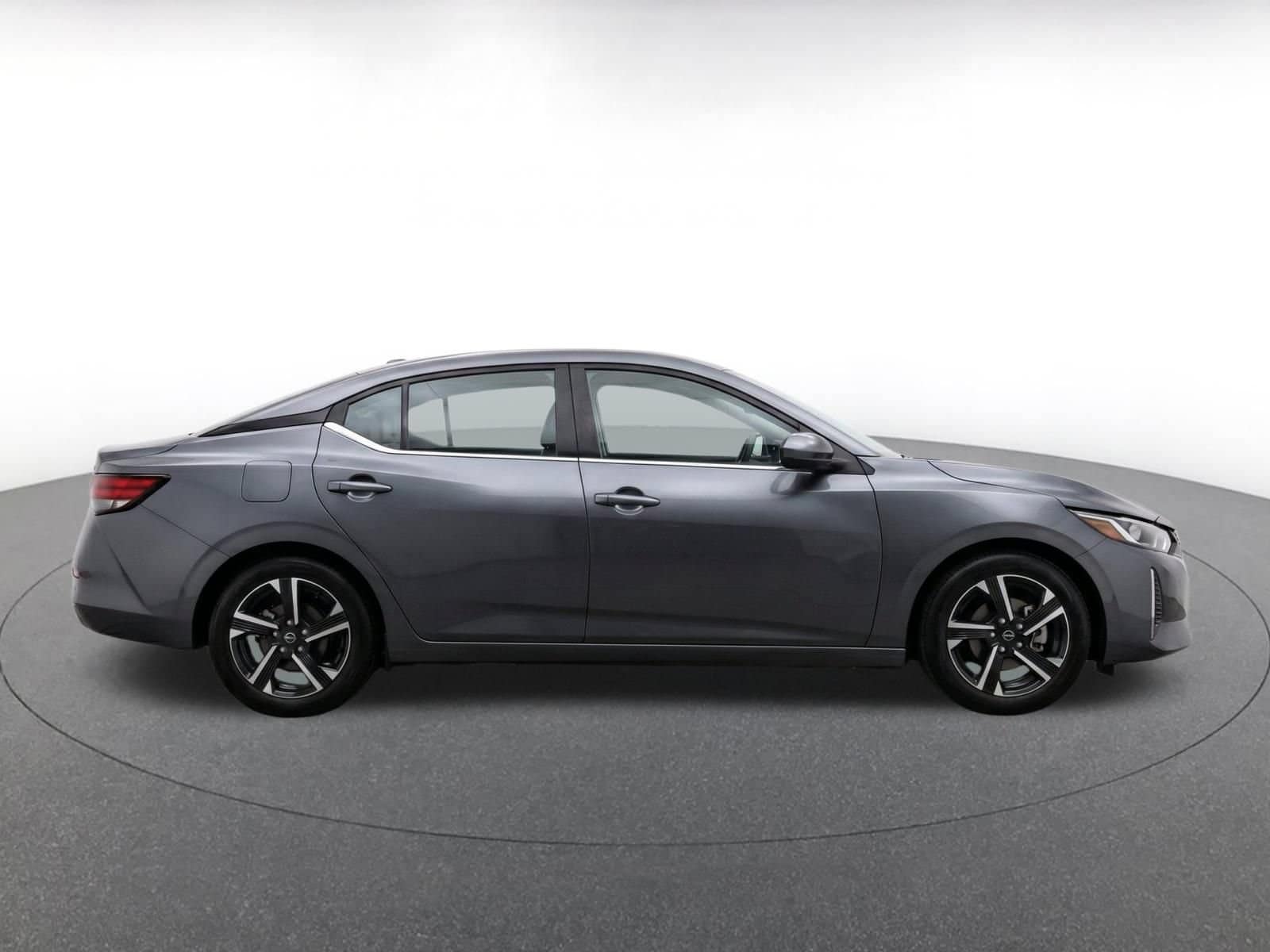 Thumbnail: 2025 Nissan Sentra - 9