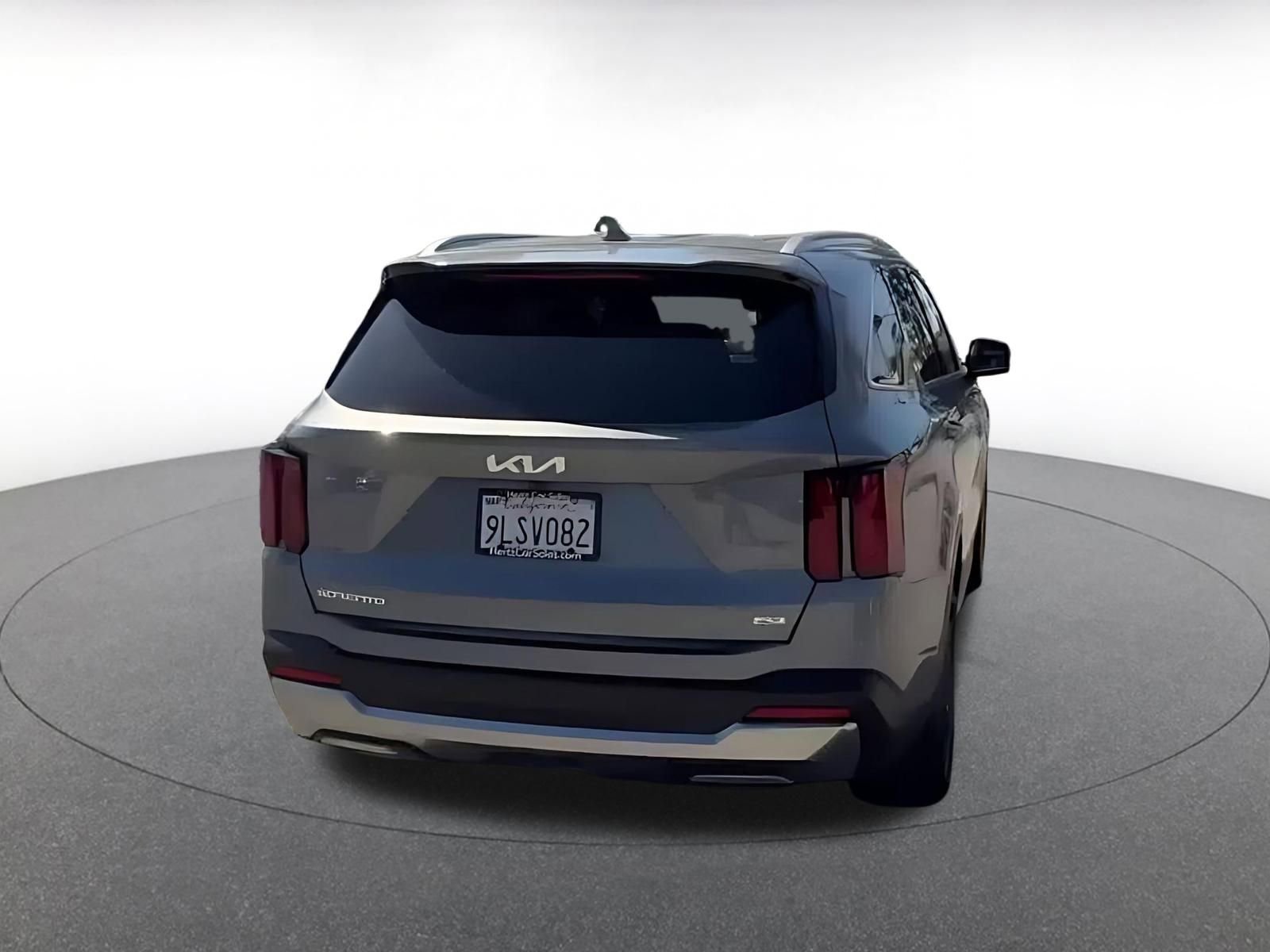 Thumbnail: 2024 Kia Sorento - 14