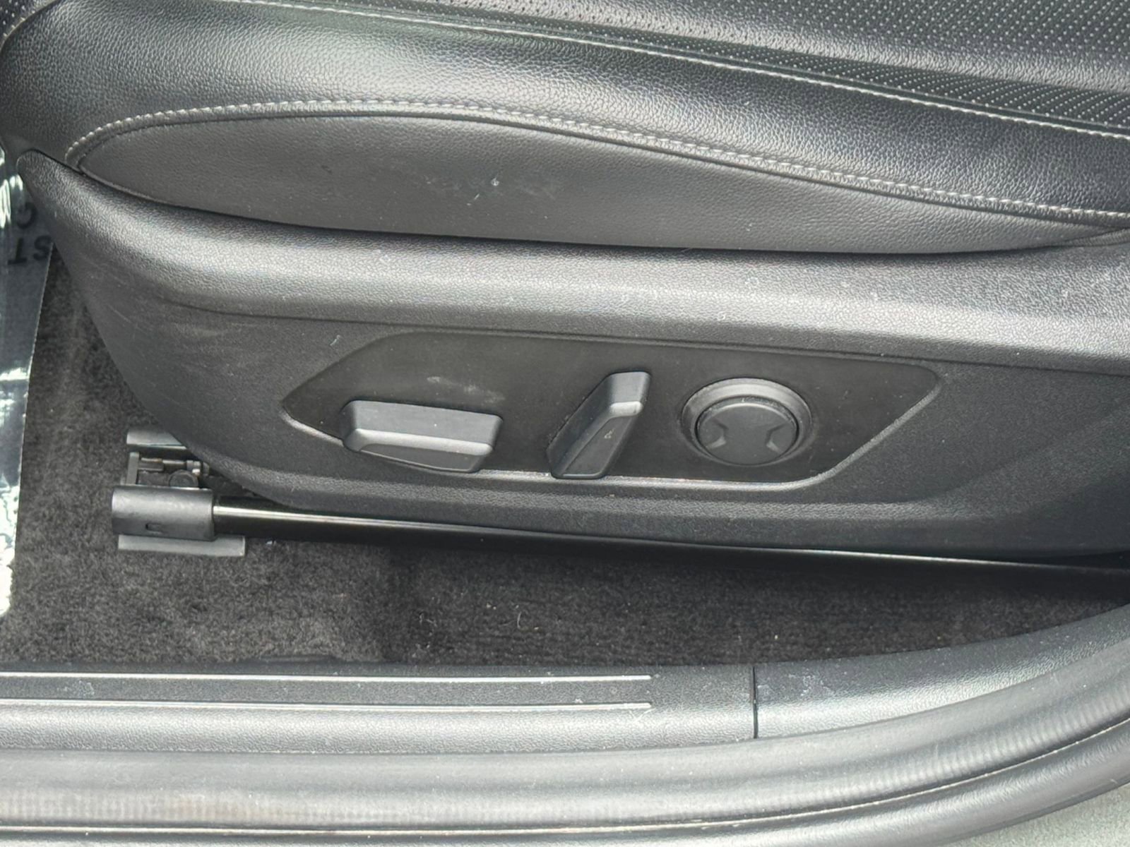 Thumbnail: 2025 Hyundai Elantra - 23