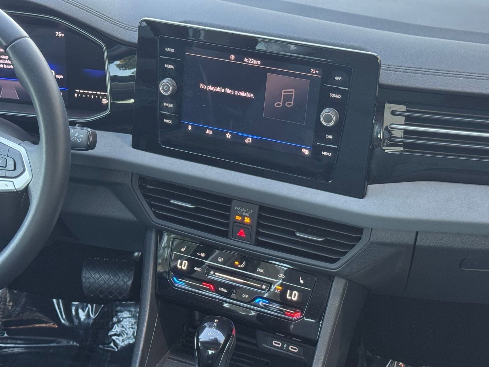 Thumbnail: 2025 Volkswagen Jetta - 21