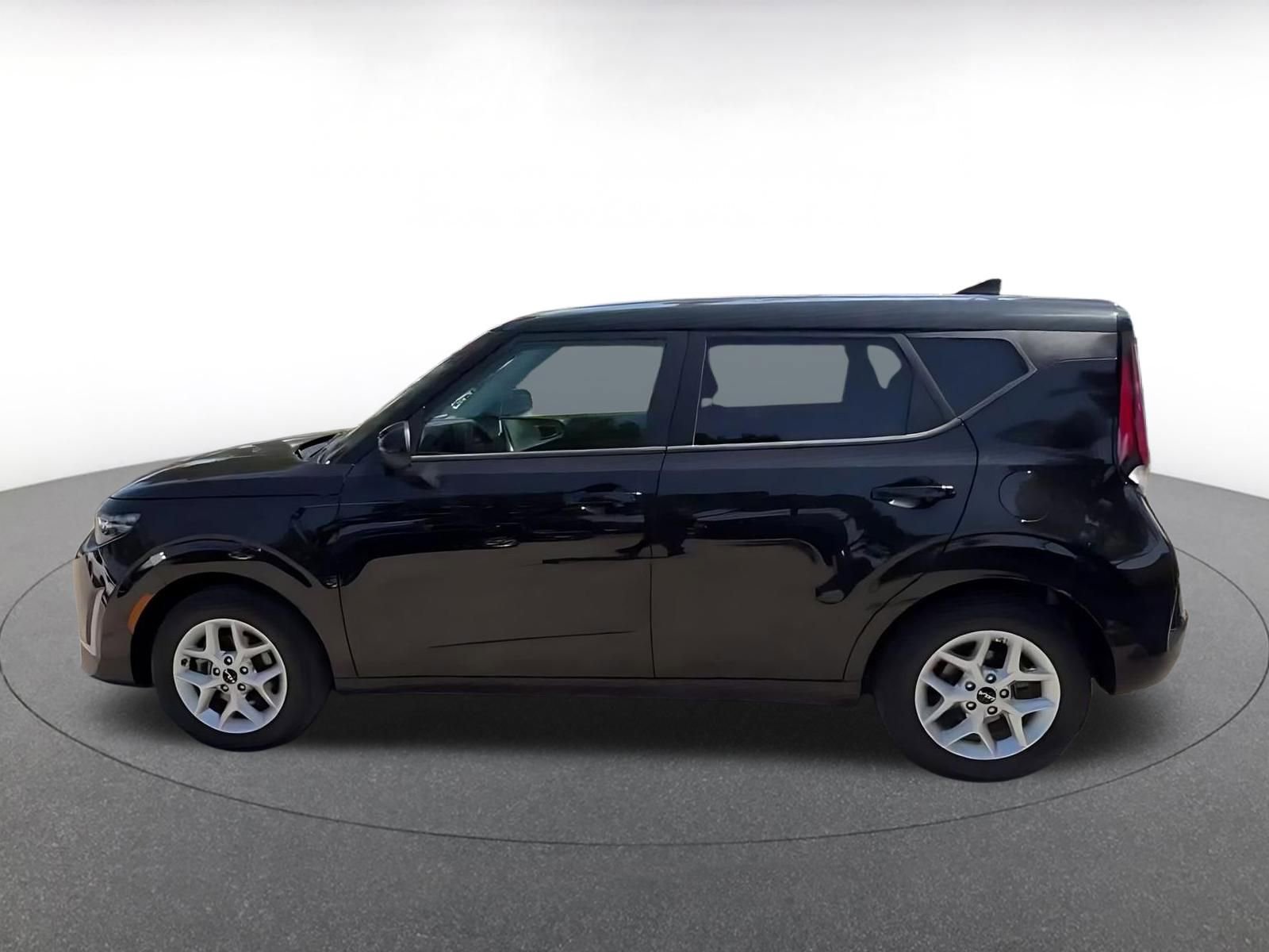 Thumbnail: 2025 Kia Soul - 9