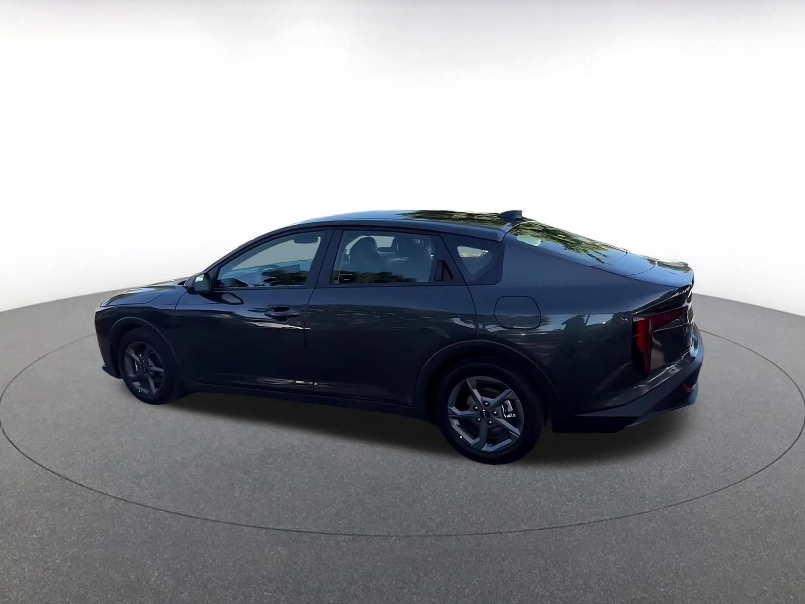 Thumbnail: 2025 Kia K4 - 10