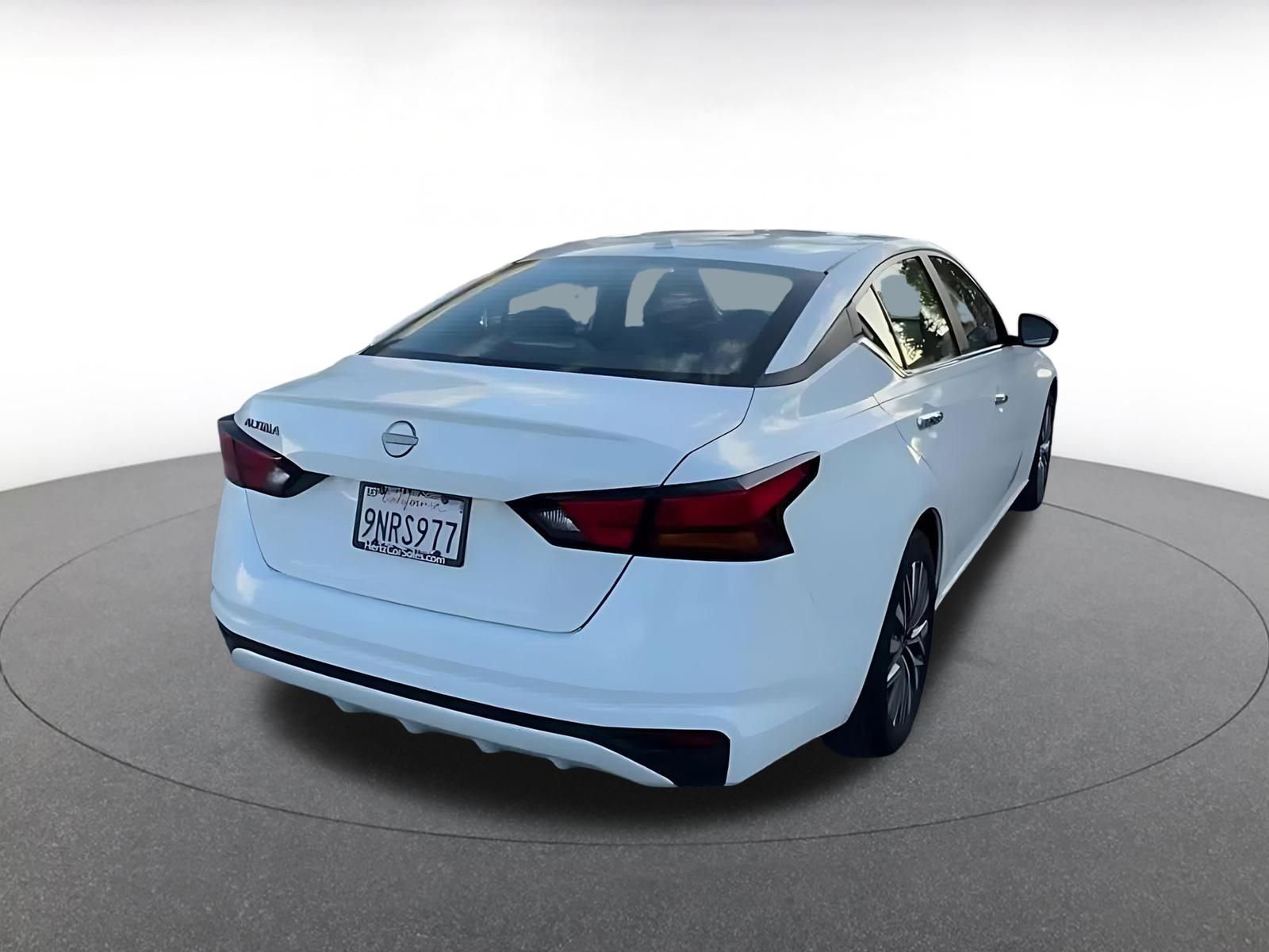 Thumbnail: 2025 Nissan Altima - 14