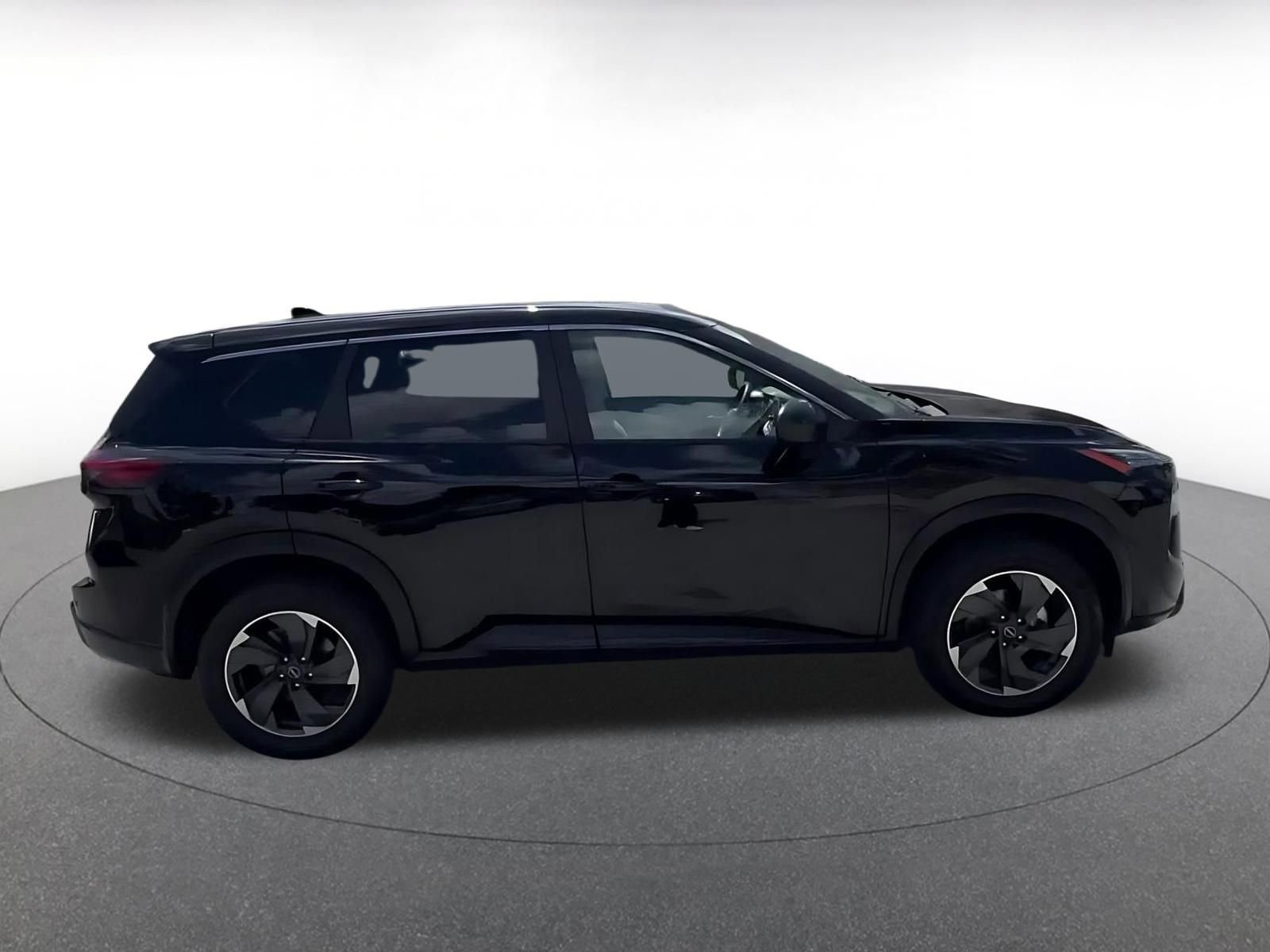 Thumbnail: 2025 Nissan Rogue - 16