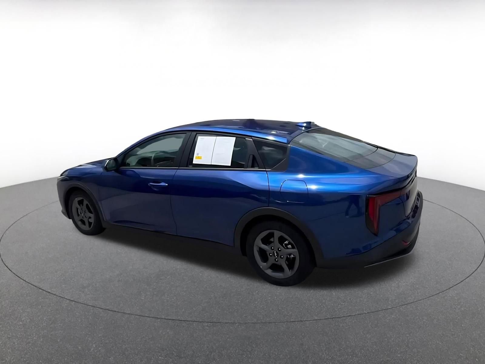 Thumbnail: 2025 Kia K4 - 10