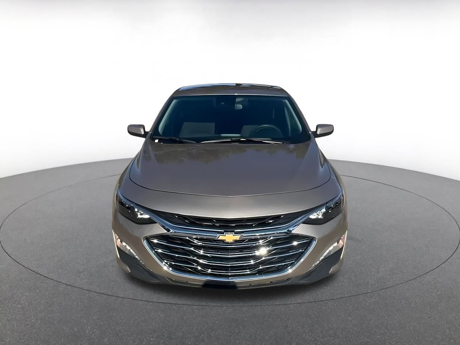 Thumbnail: 2024 Chevrolet Malibu - 4