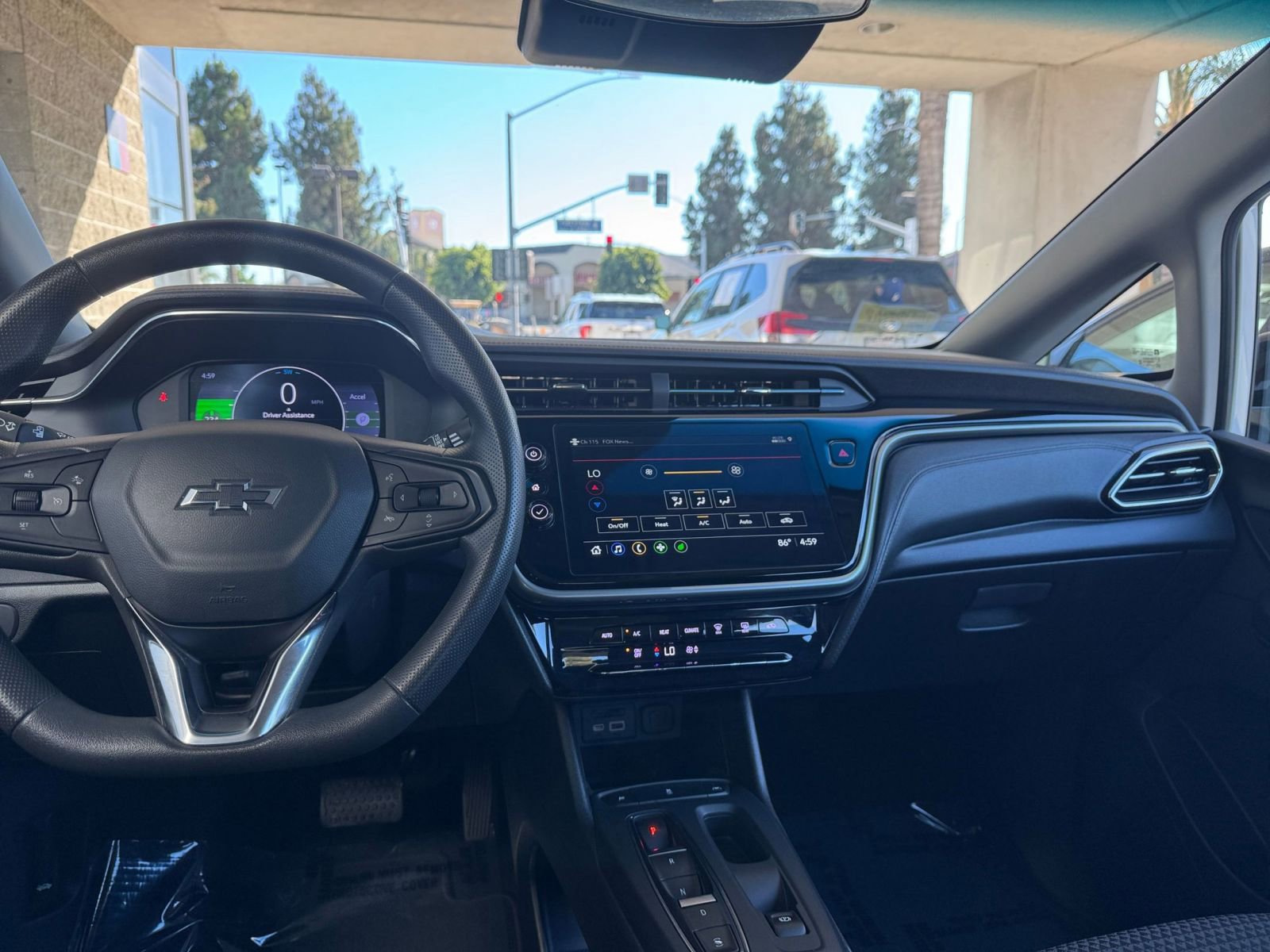 Thumbnail: 2023 Chevrolet Bolt EV - 24