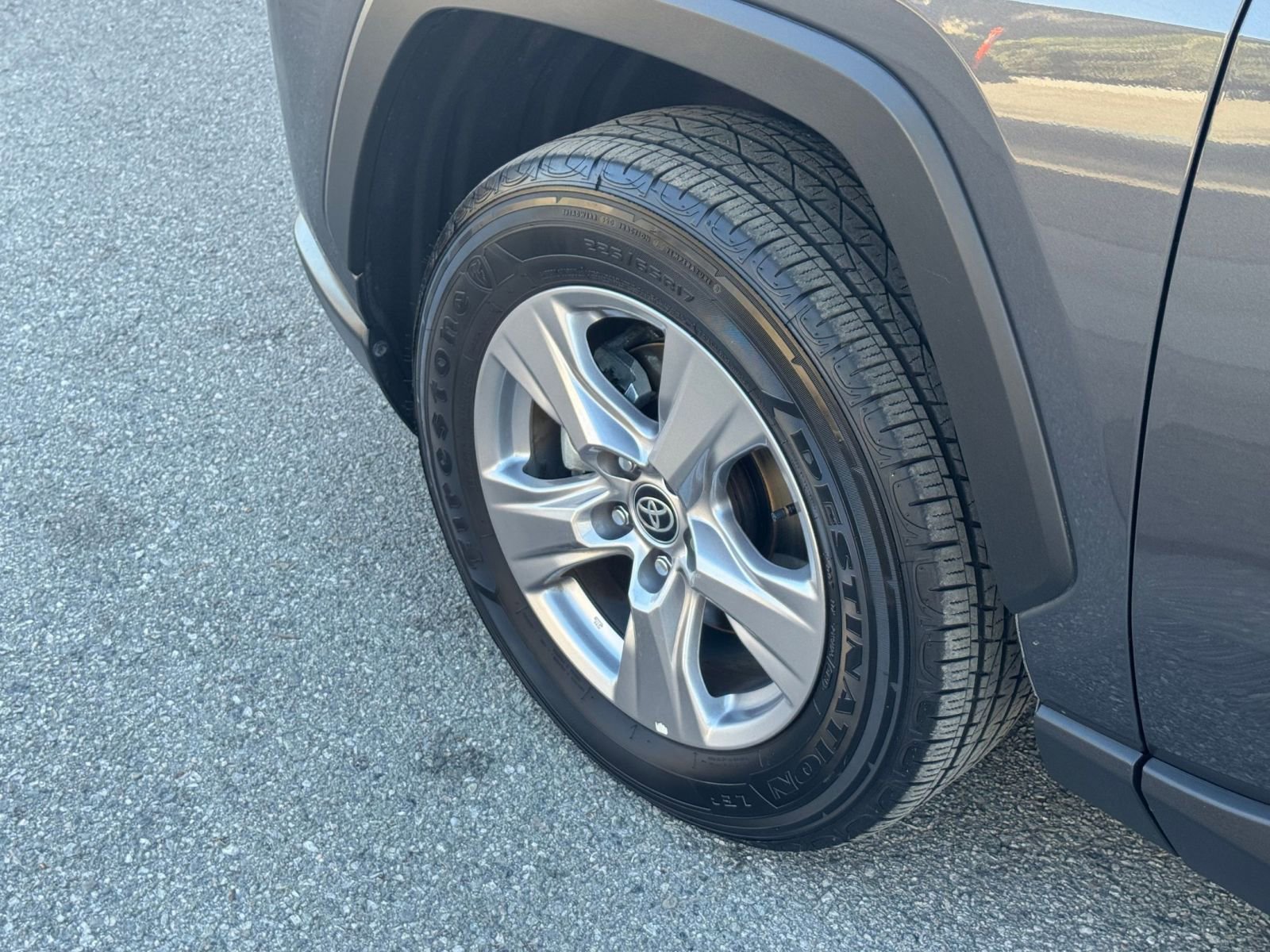 Thumbnail: 2025 Toyota RAV4 - 30