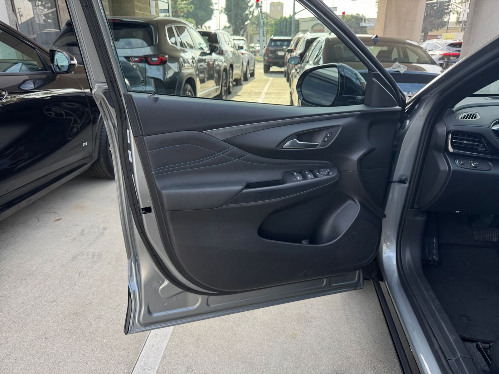 Thumbnail: 2025 Buick Envista - 20