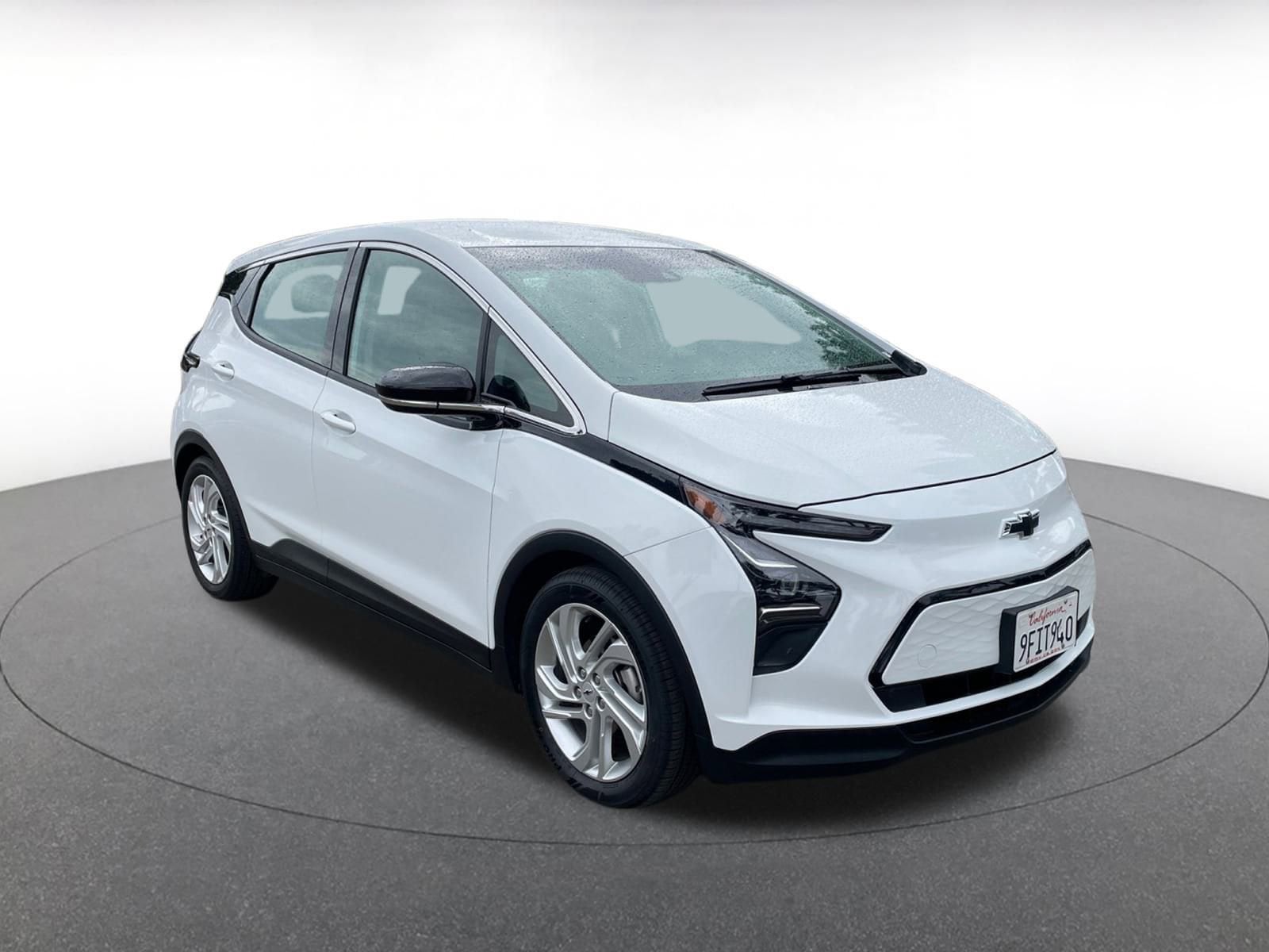 Thumbnail: 2023 Chevrolet Bolt EV - 1