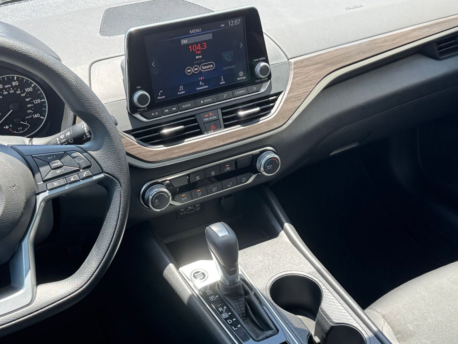 Thumbnail: 2025 Nissan Altima - 20