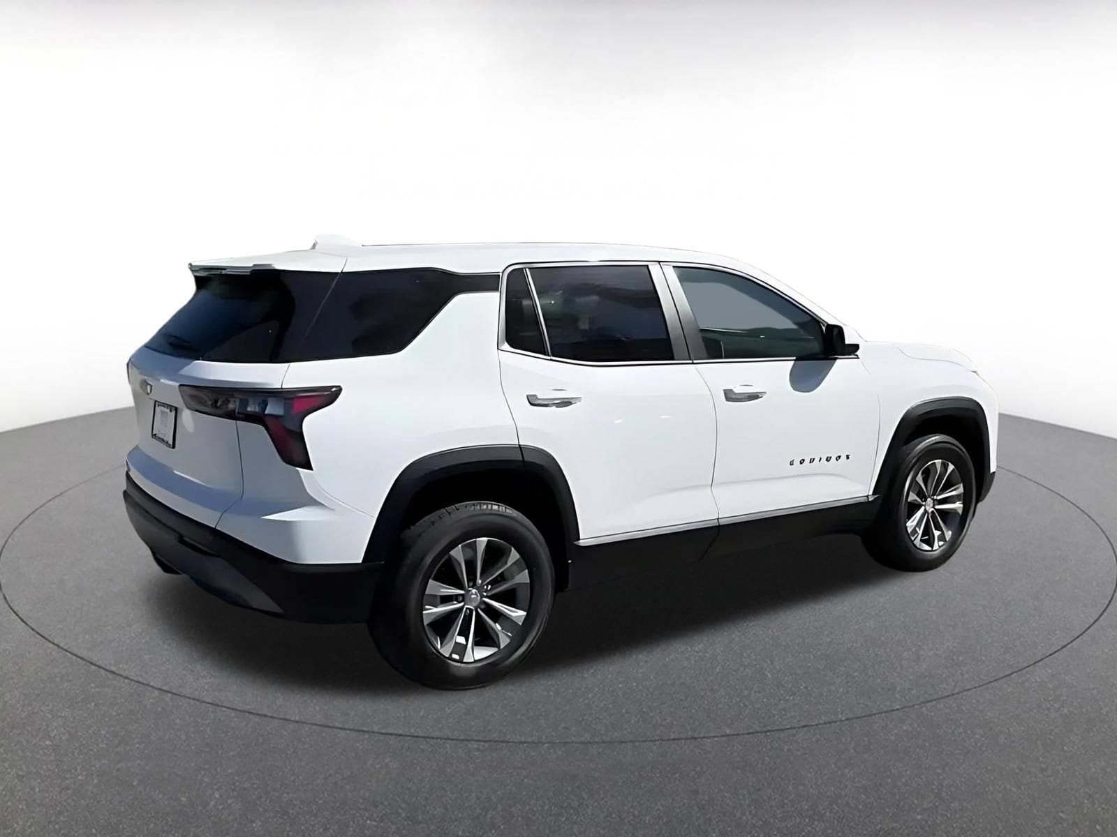 Thumbnail: 2025 Chevrolet Equinox - 14