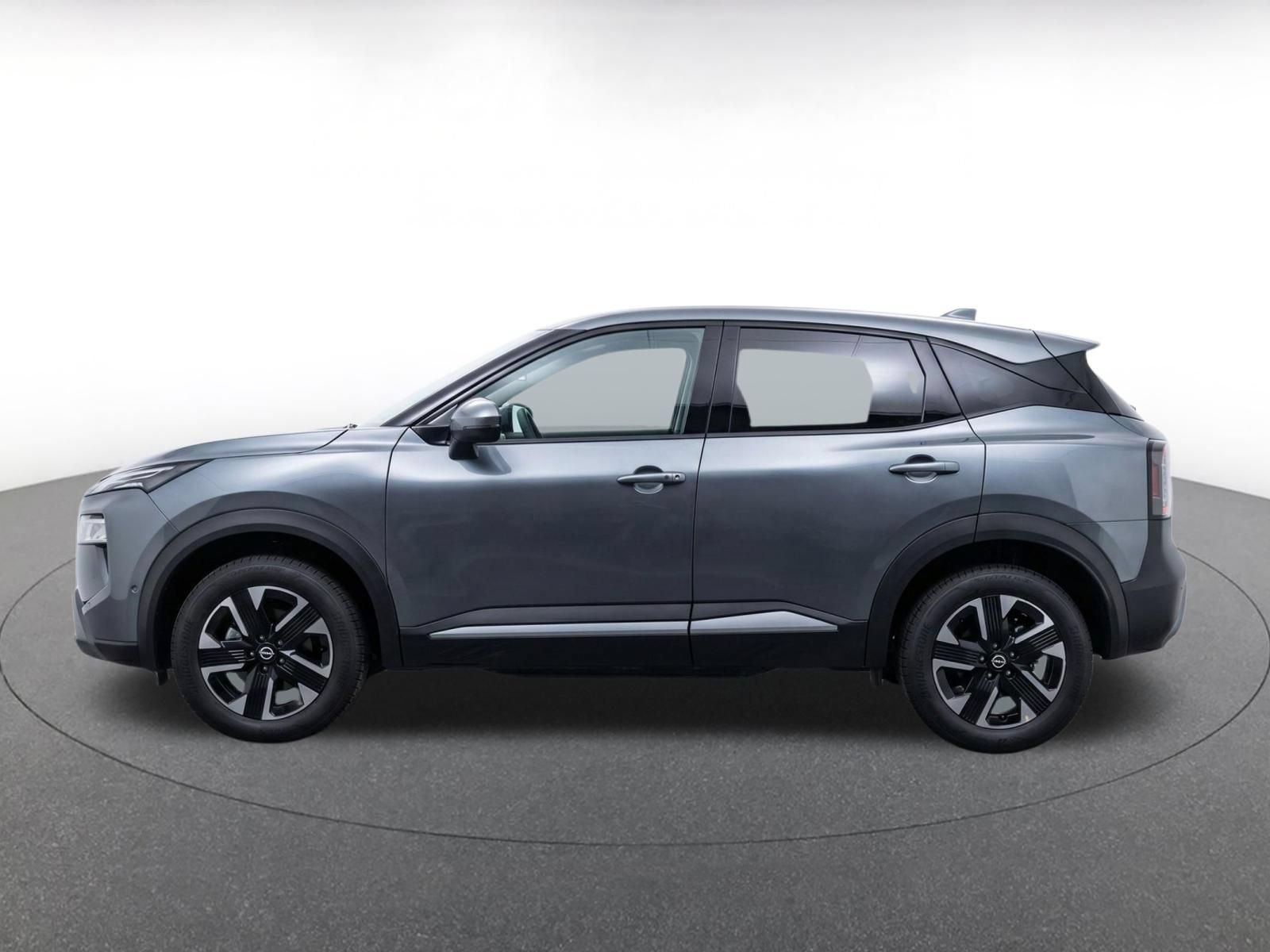 Thumbnail: 2026 Nissan Kicks - 4