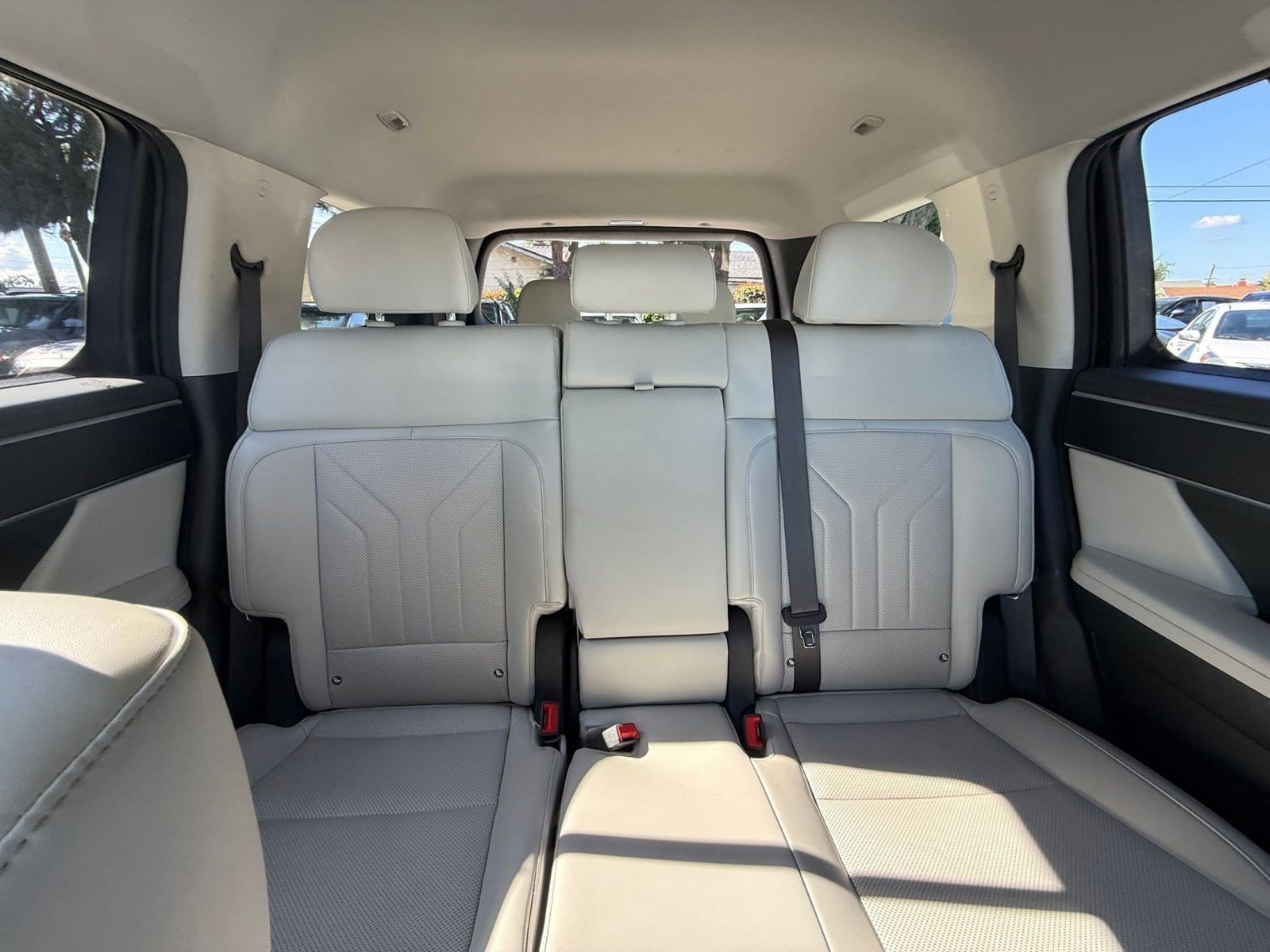 Thumbnail: 2025 Hyundai Santa Fe - 34