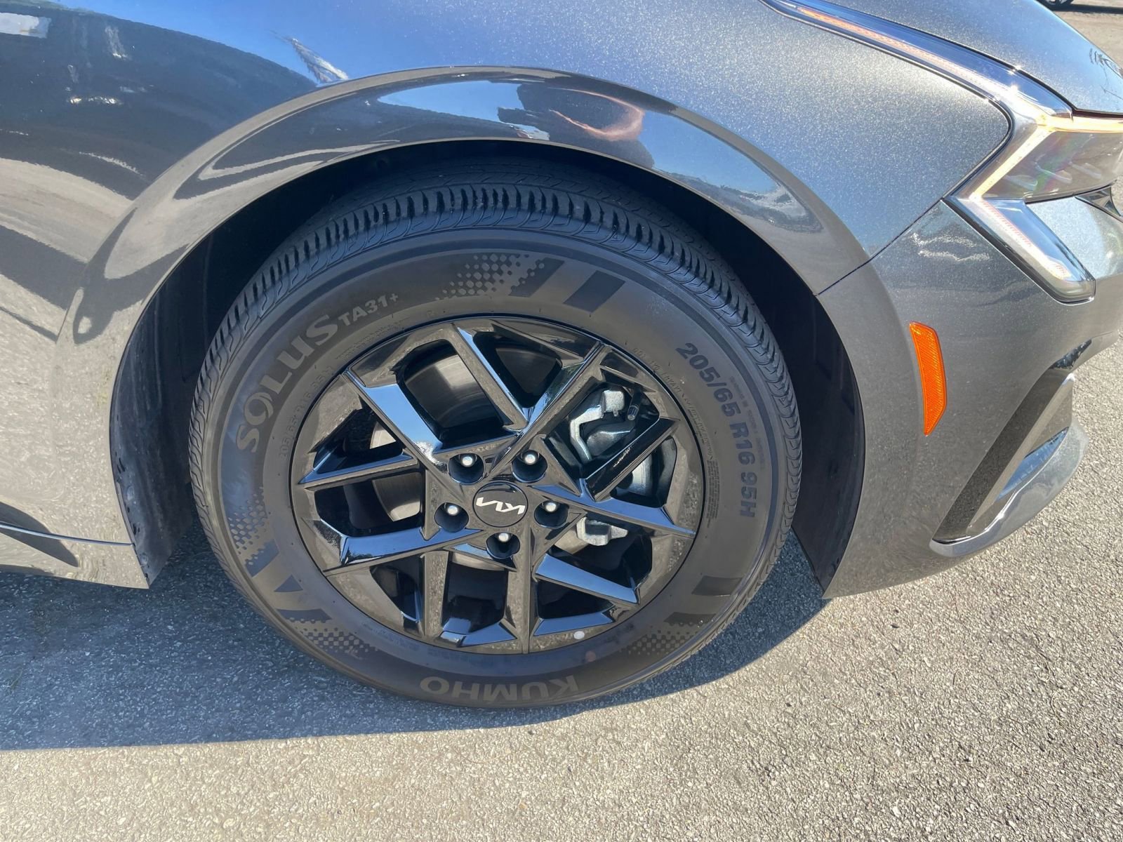 Thumbnail: 2025 Kia K5 - 30