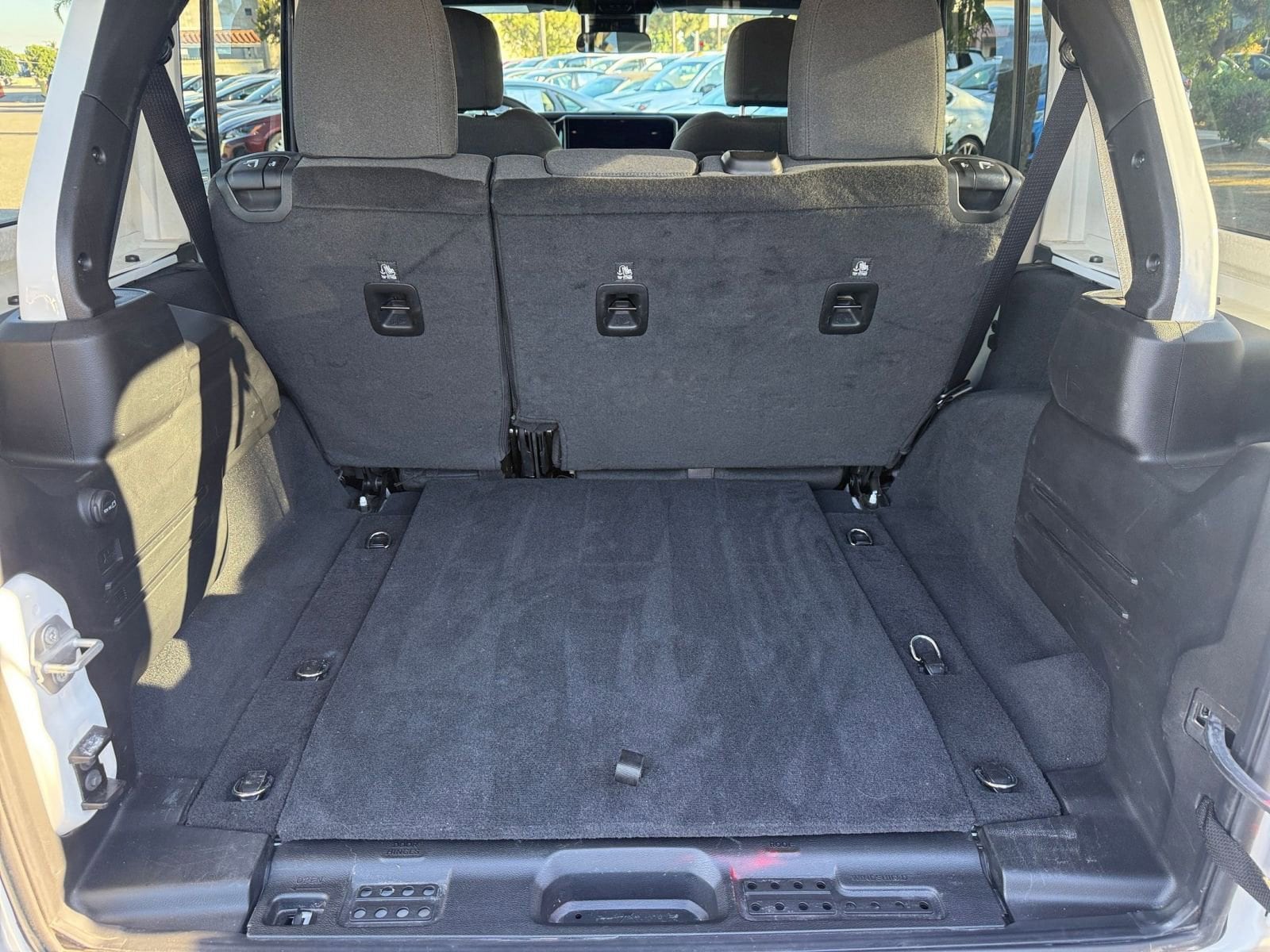 Thumbnail: 2025 Jeep Wrangler - 27