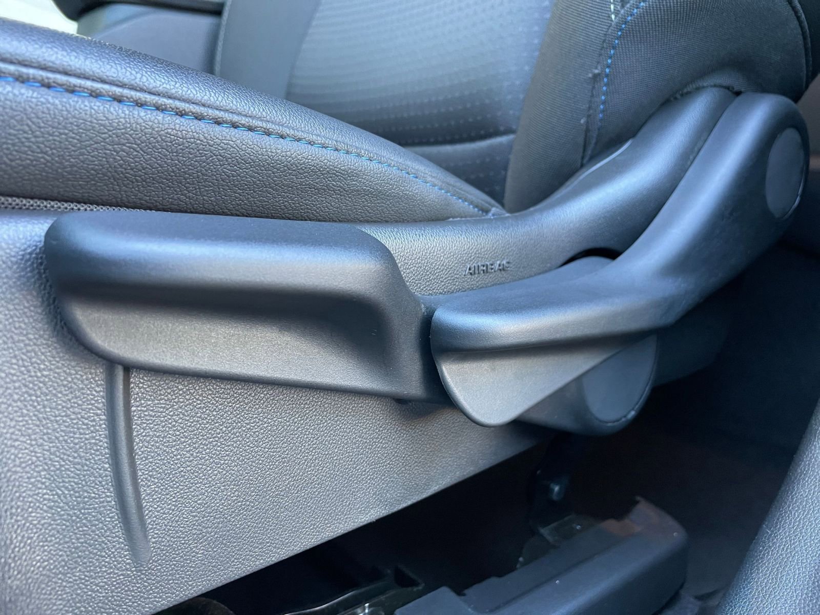 Thumbnail: 2025 Chevrolet Trax - 23