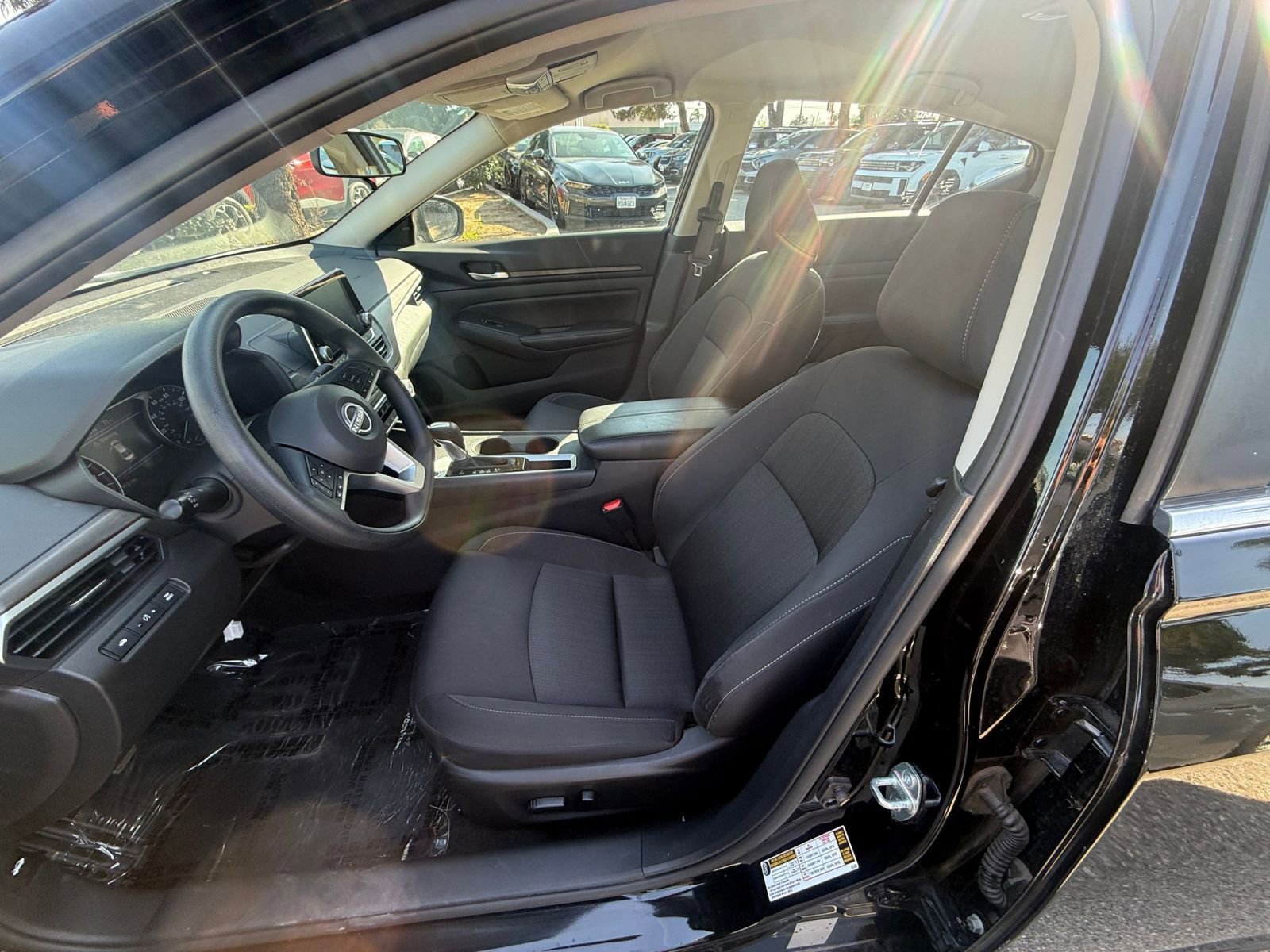 Thumbnail: 2025 Nissan Altima - 24