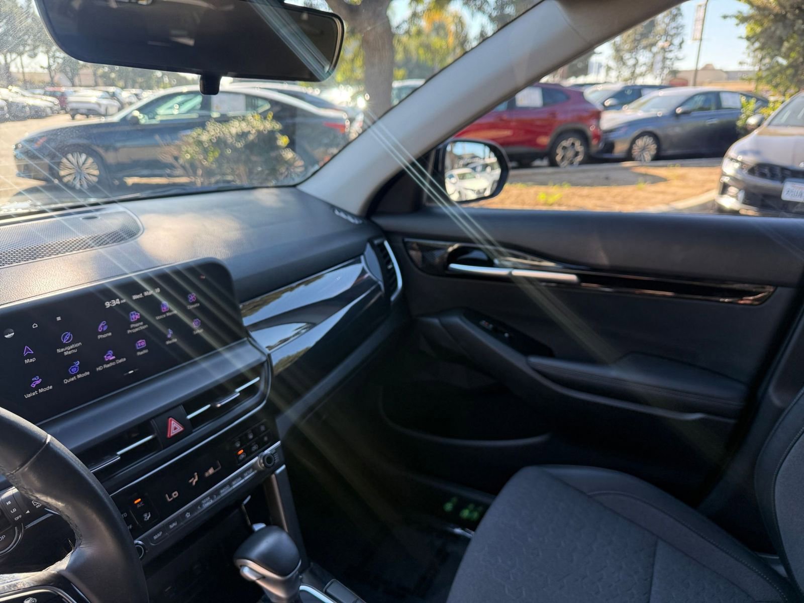 Thumbnail: 2025 Kia Seltos - 32