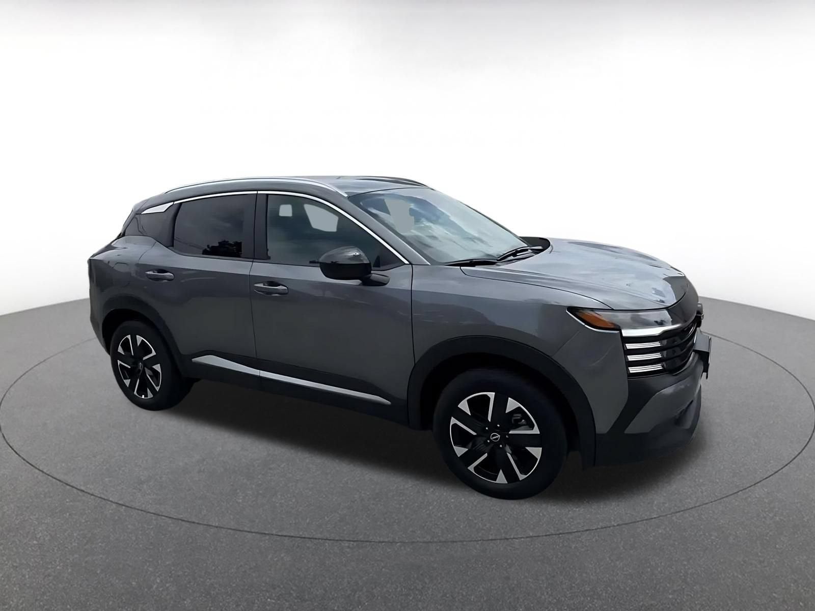 Thumbnail: 2026 Nissan Kicks - 2