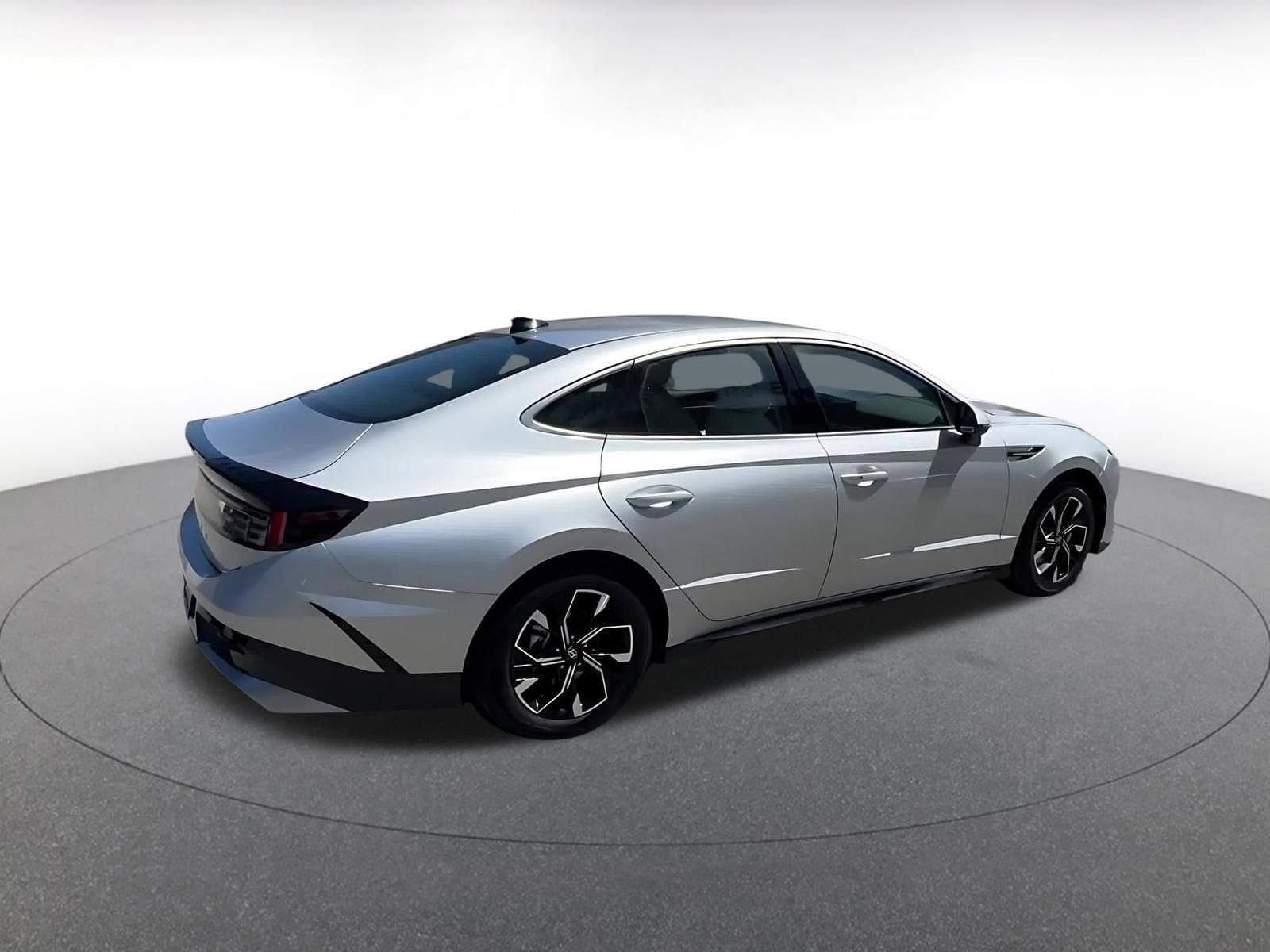 Thumbnail: 2025 Hyundai Sonata - 8