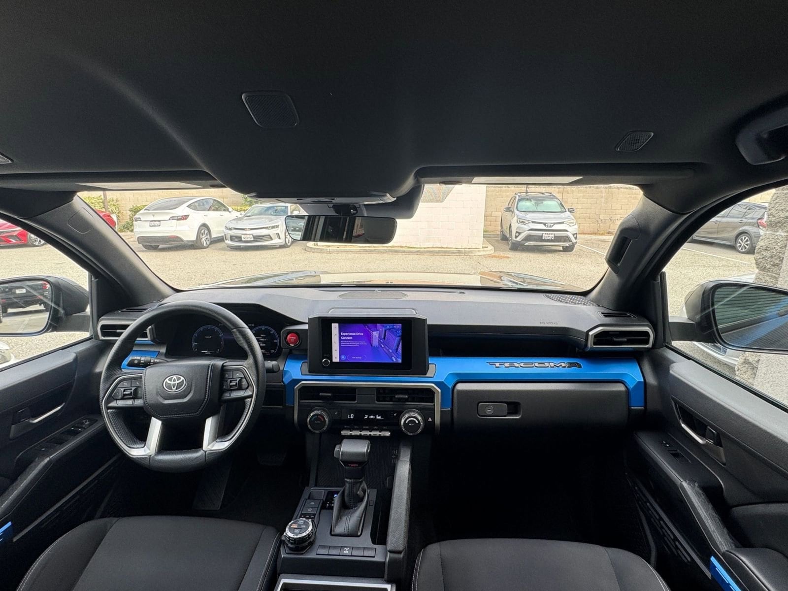 Thumbnail: 2025 Toyota Tacoma - 33