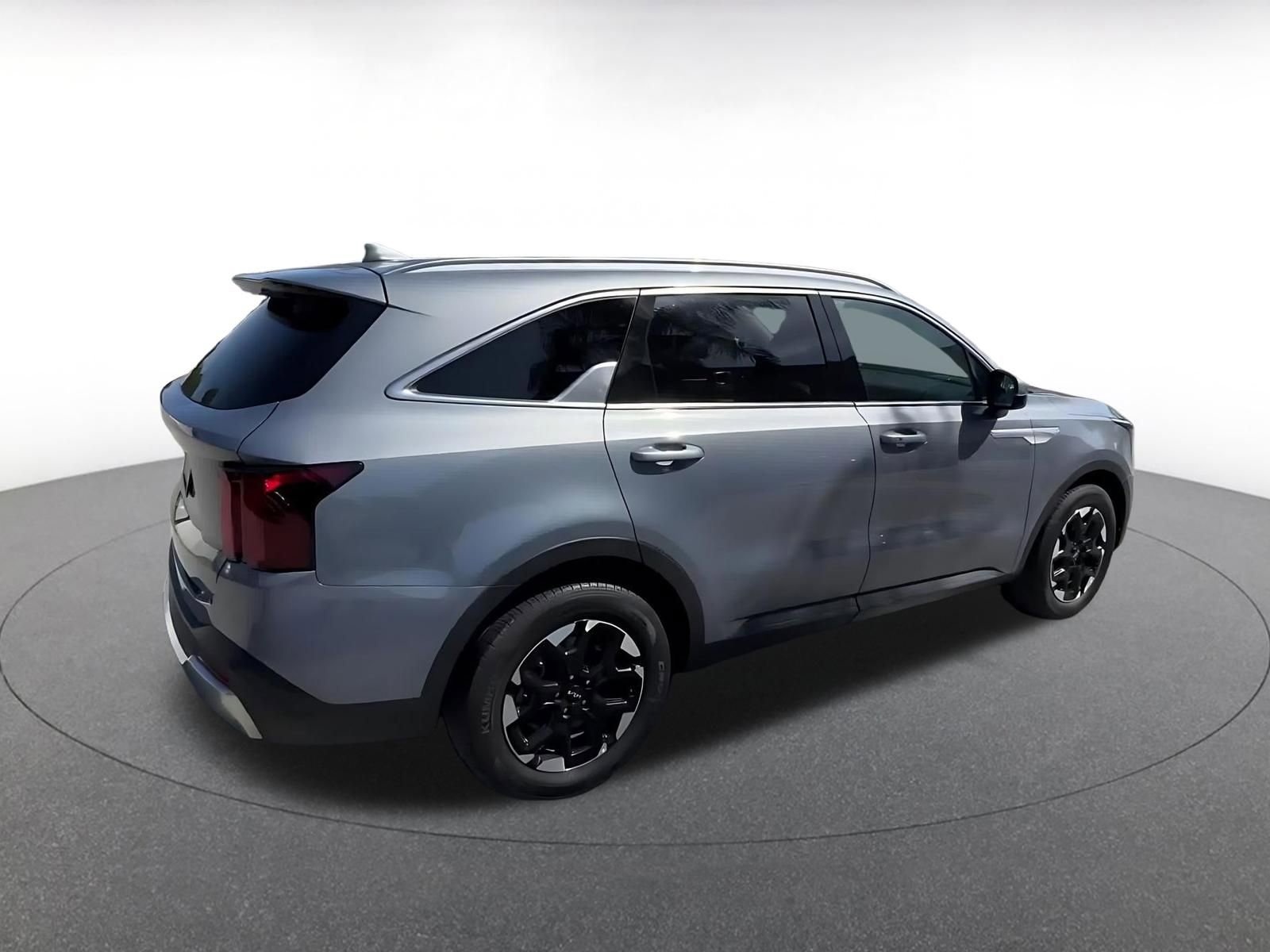 Thumbnail: 2024 Kia Sorento - 15