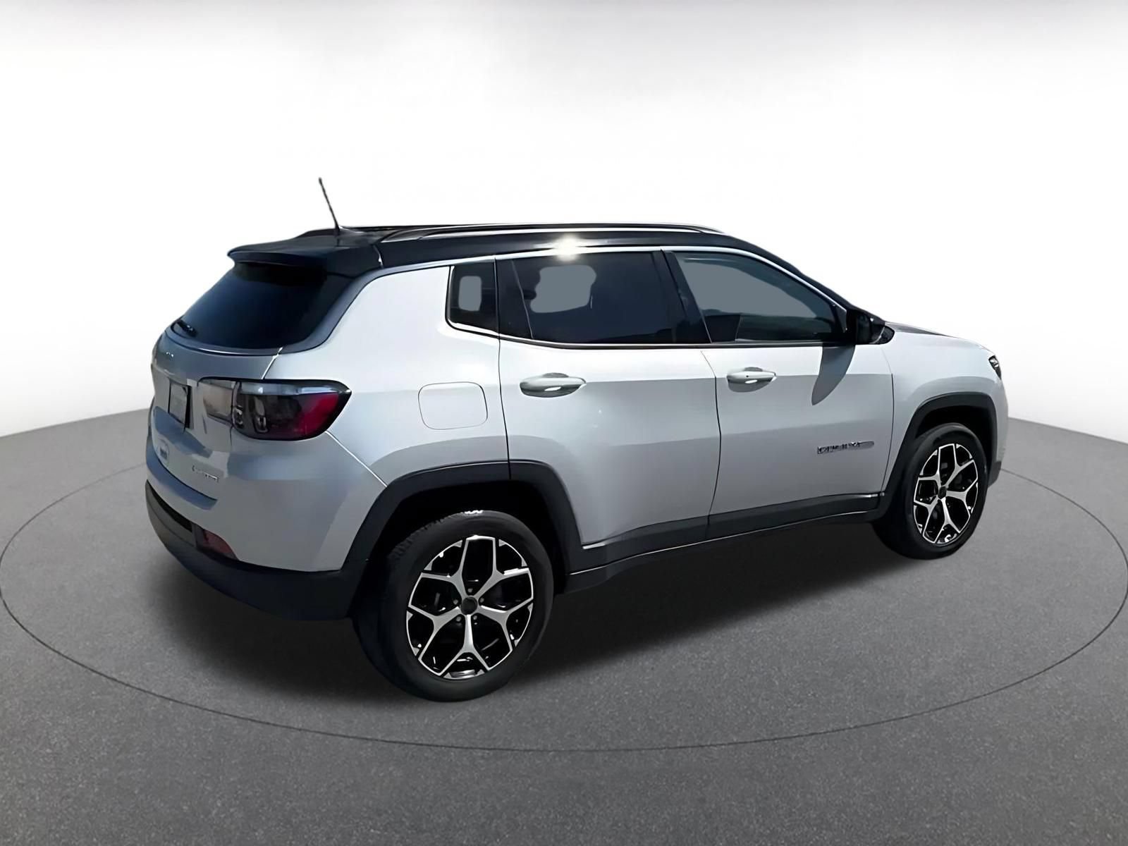 Thumbnail: 2025 Jeep Compass - 14