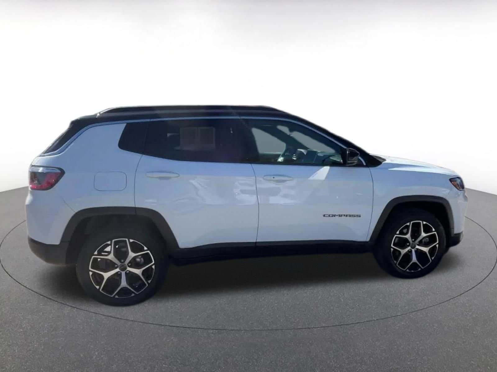 Thumbnail: 2025 Jeep Compass - 16