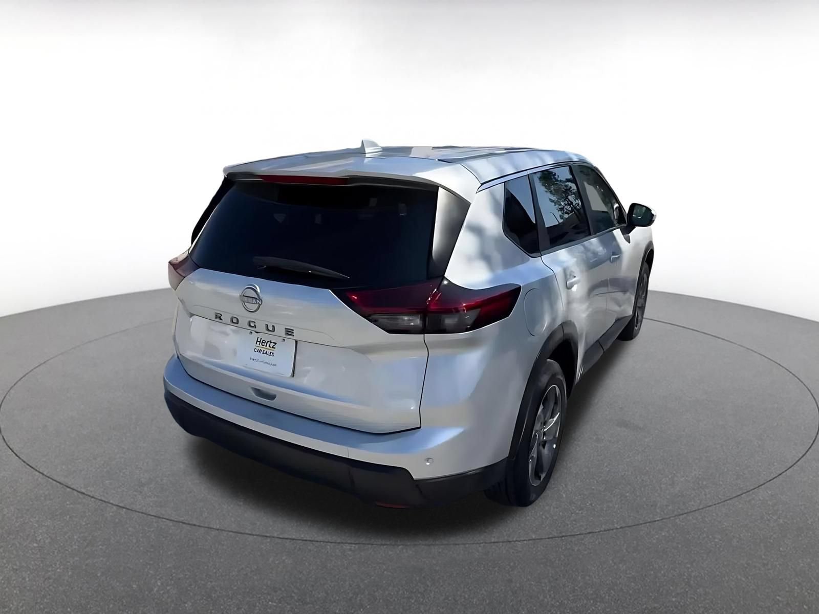 Thumbnail: 2025 Nissan Rogue - 11