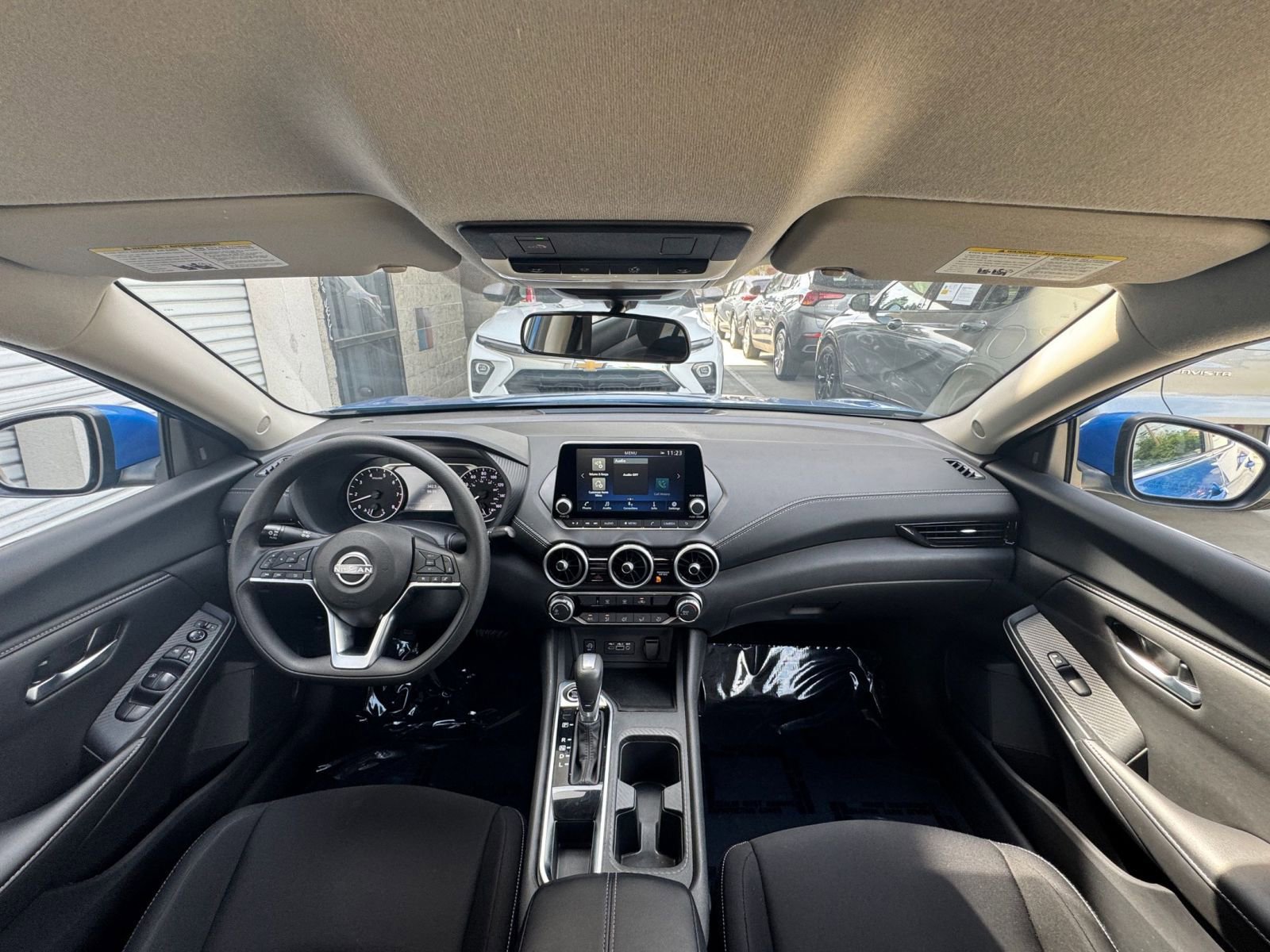 Thumbnail: 2025 Nissan Sentra - 32