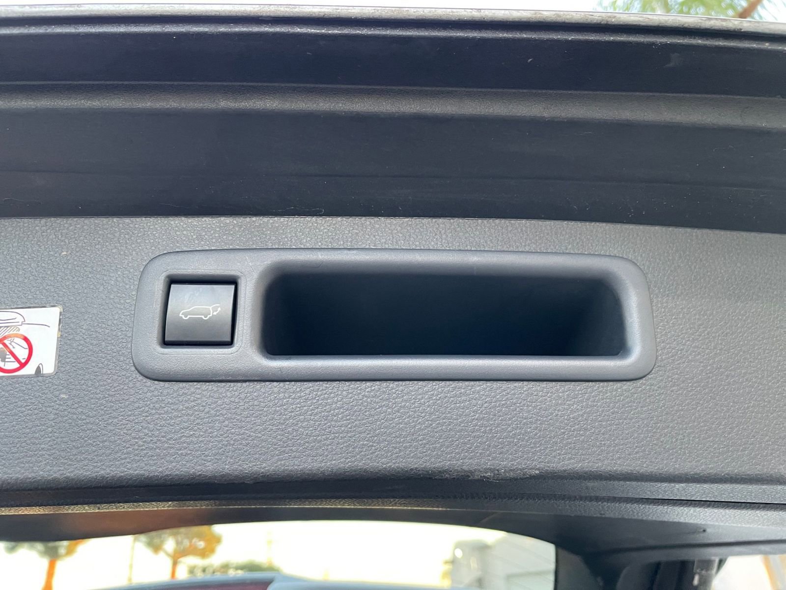 Thumbnail: 2025 Toyota Highlander - 23