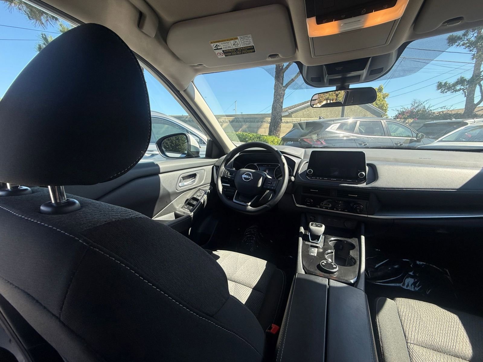 Thumbnail: 2025 Nissan Rogue - 32