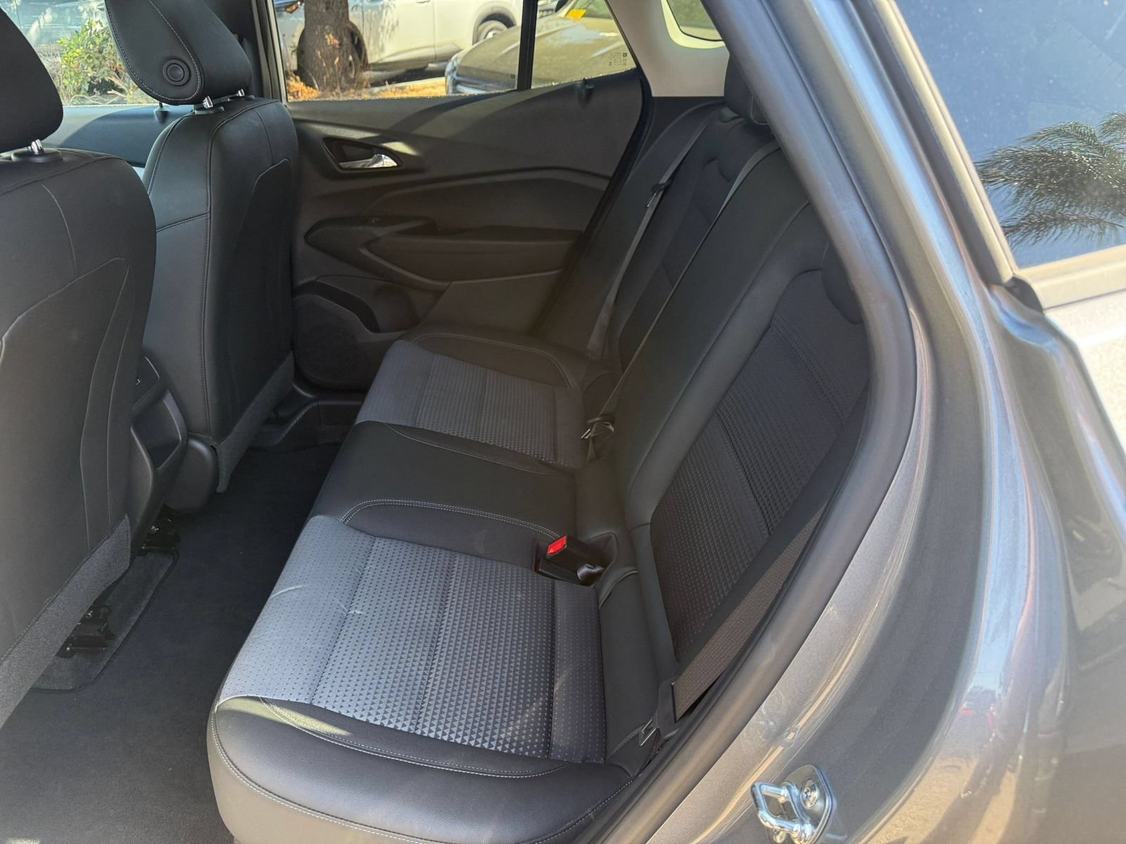 Thumbnail: 2025 Chevrolet Trax - 23
