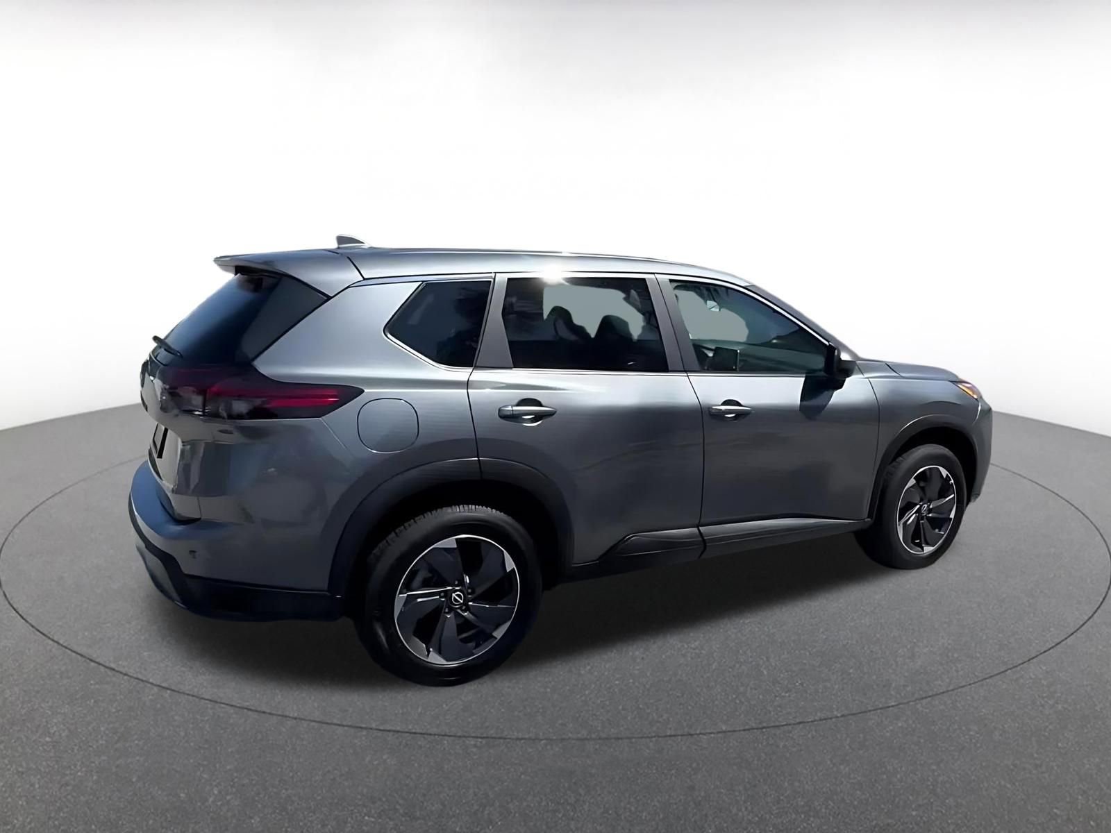 Thumbnail: 2025 Nissan Rogue - 15