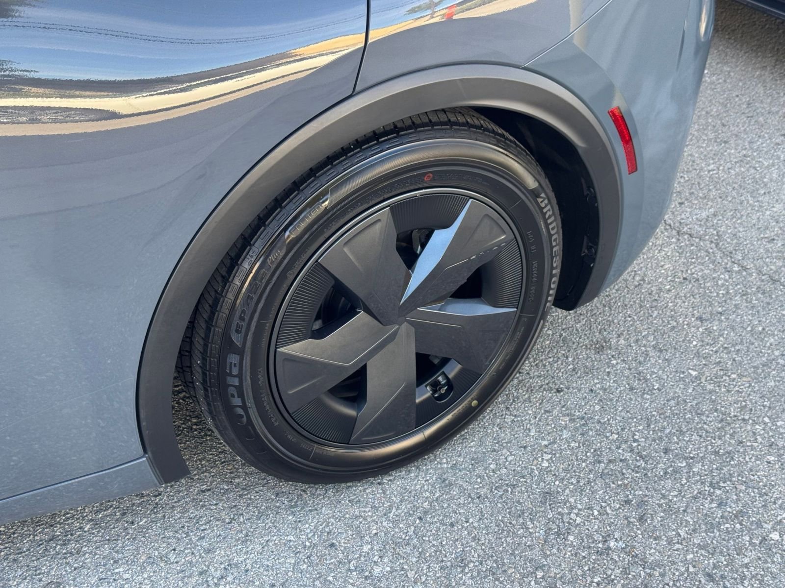 Thumbnail: 2025 Toyota Prius - 29