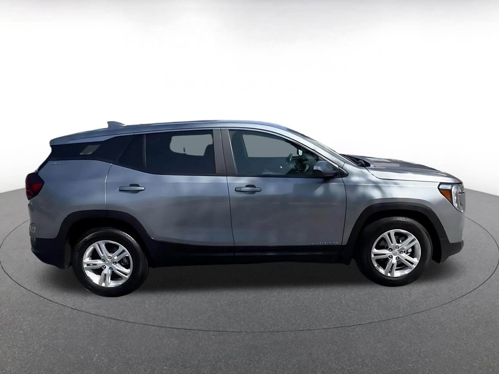 Thumbnail: 2024 GMC Terrain - 16