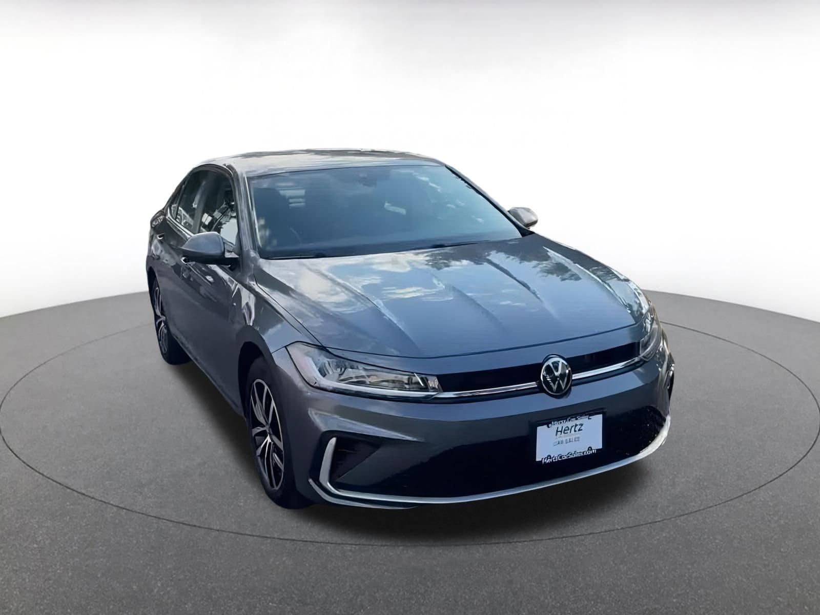 Thumbnail: 2025 Volkswagen Jetta - 2